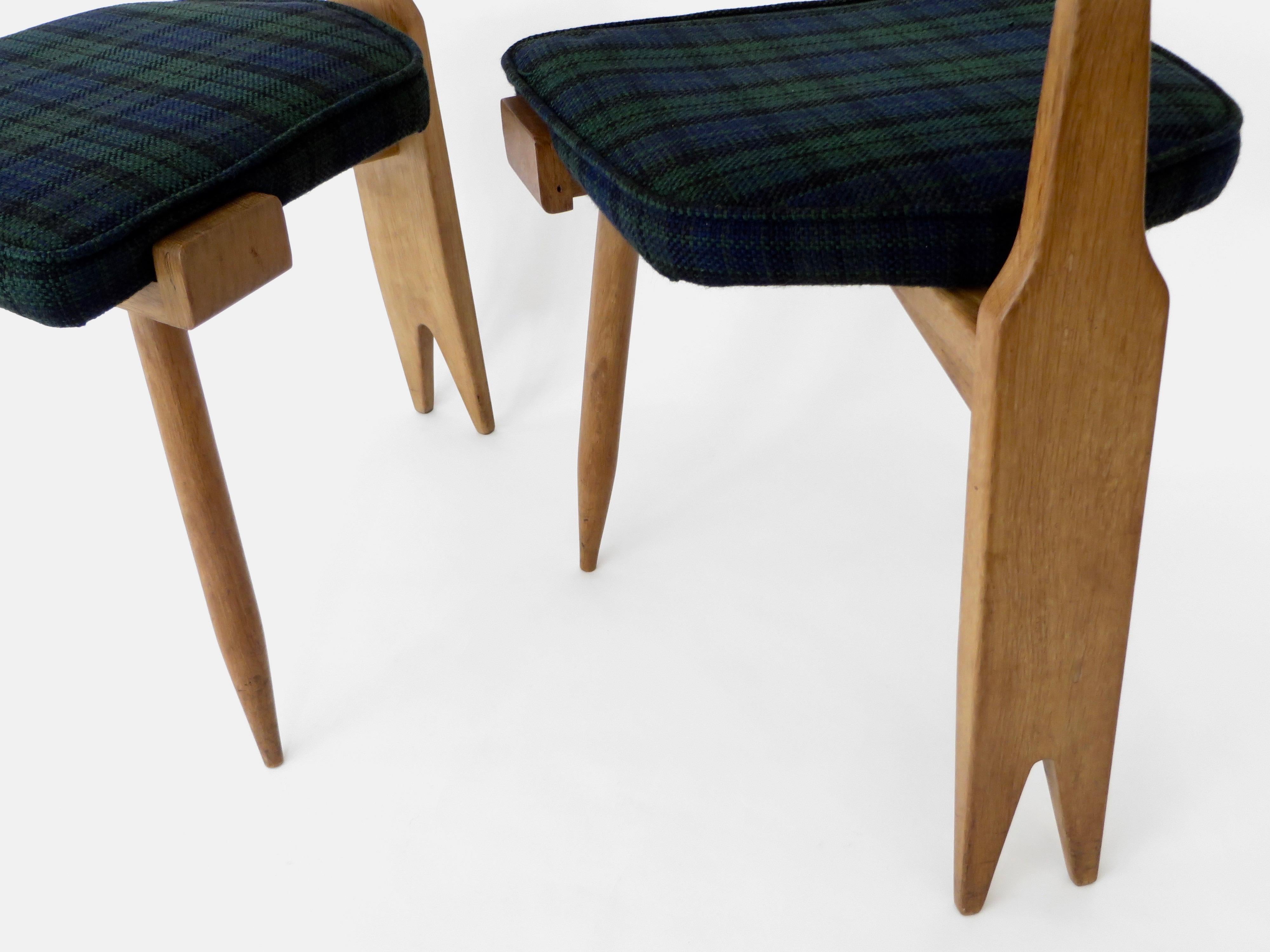 Guillerme et Chambron Pair of Side or Vanity Tripod Chairs Edition Votre Maison 8