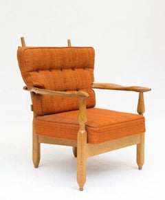 Guillerme et Chambron, "Petronille" Oak Armchair Edition Votre Maison, circa1970
