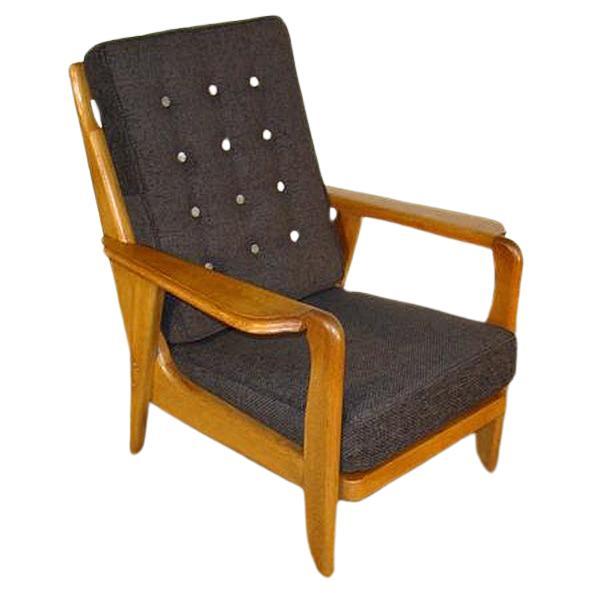 Guillerme et Chambron, rare fauteuil Maria en chêne édité par Votre Maison 1950