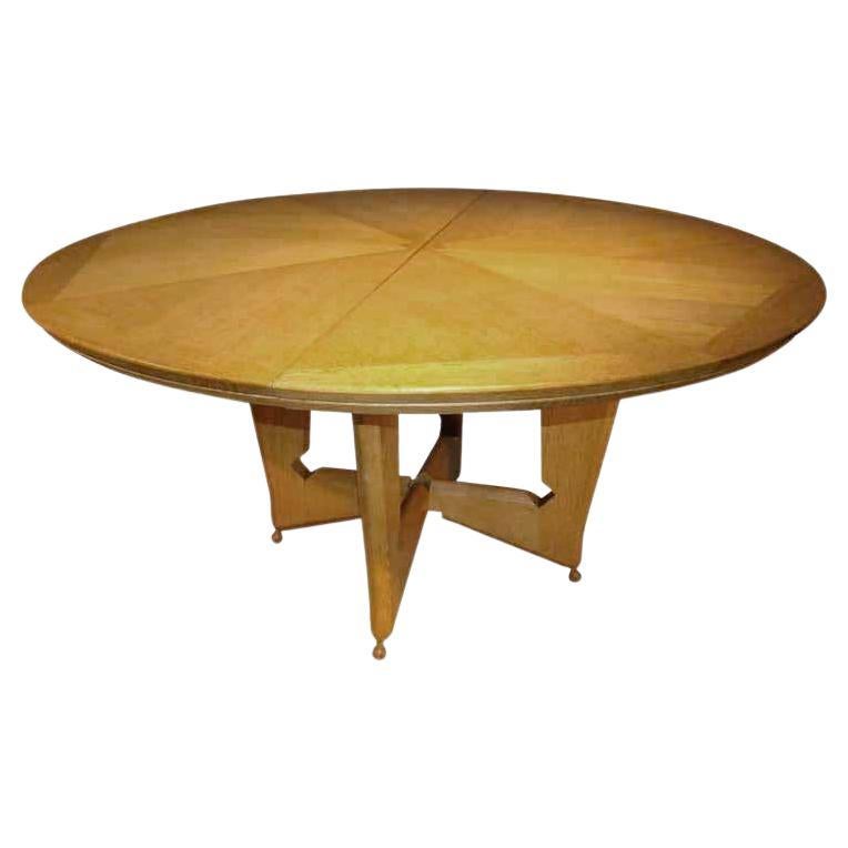 Guillerme et Chambron, Rare modèle de table "Victorine" en Oak, circa 1960