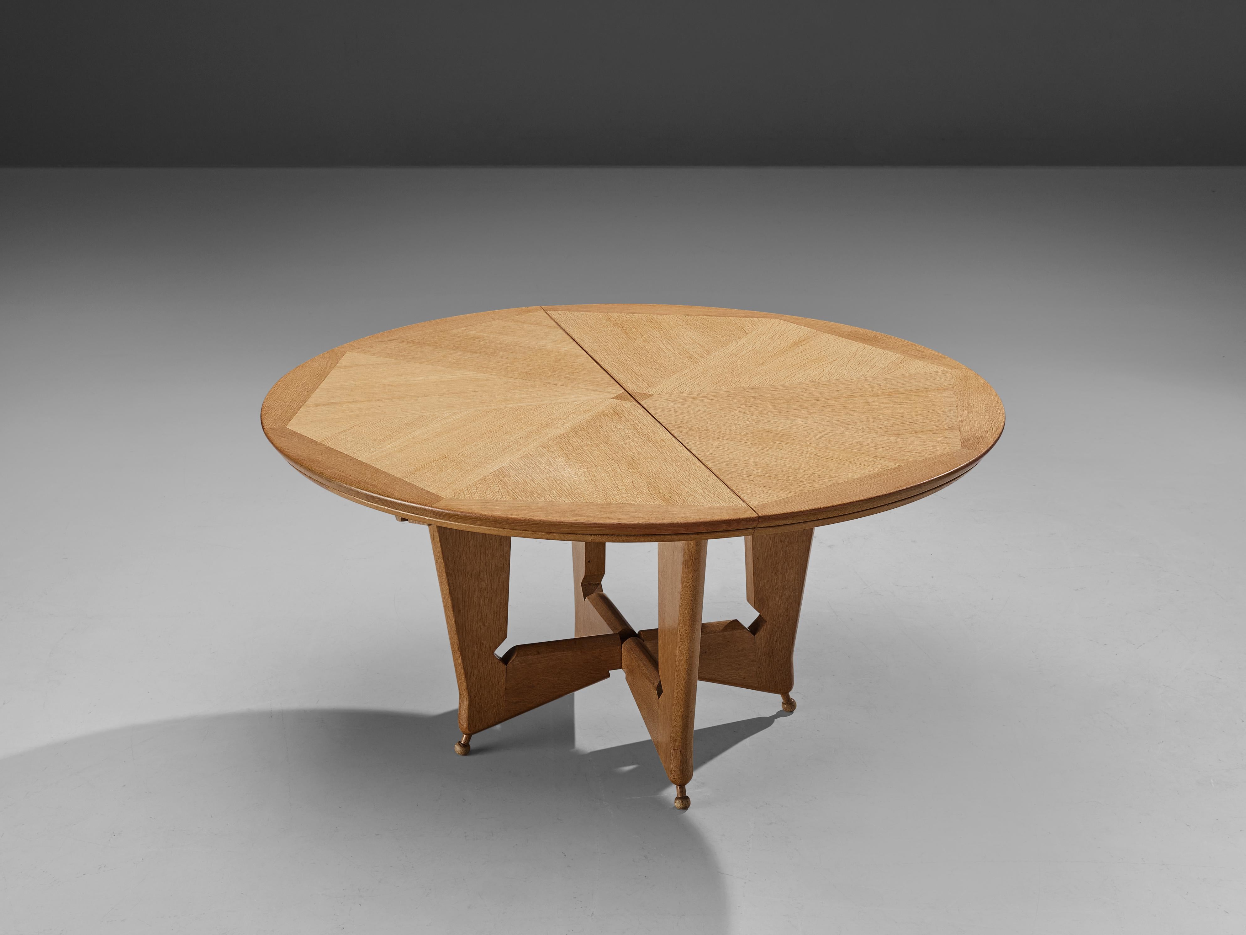 Rare Guillerme et Chambron Round Dining Table in Oak, W 58 inch.  3