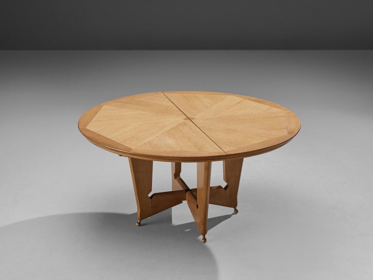 Rare Guillerme et Chambron Round Dining Table in Oak, W 58 inch.  4