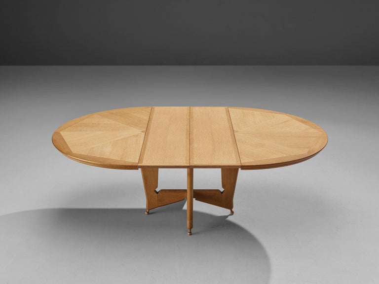 Rare Guillerme et Chambron Round Dining Table in Oak, W 58 inch.  1