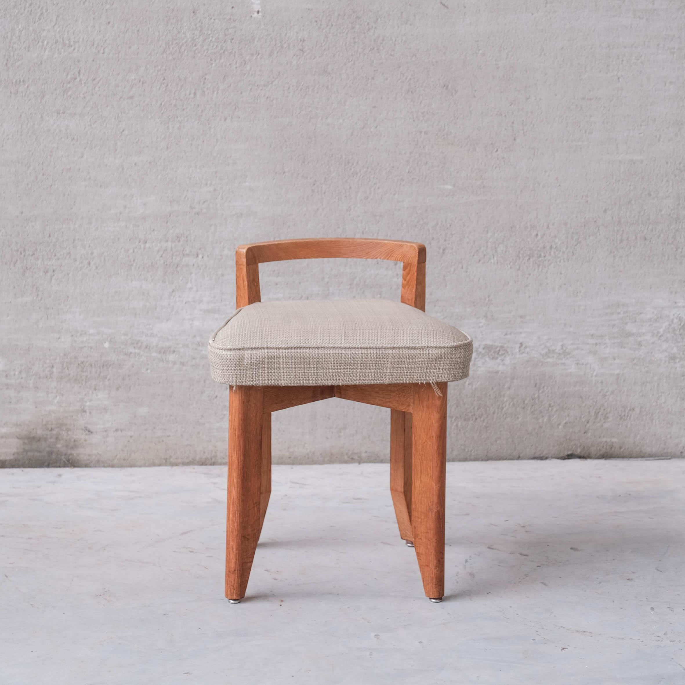 Guillerme et Chambron 'Rubercrin' Mid-Century Oak Stool In Good Condition In London, GB