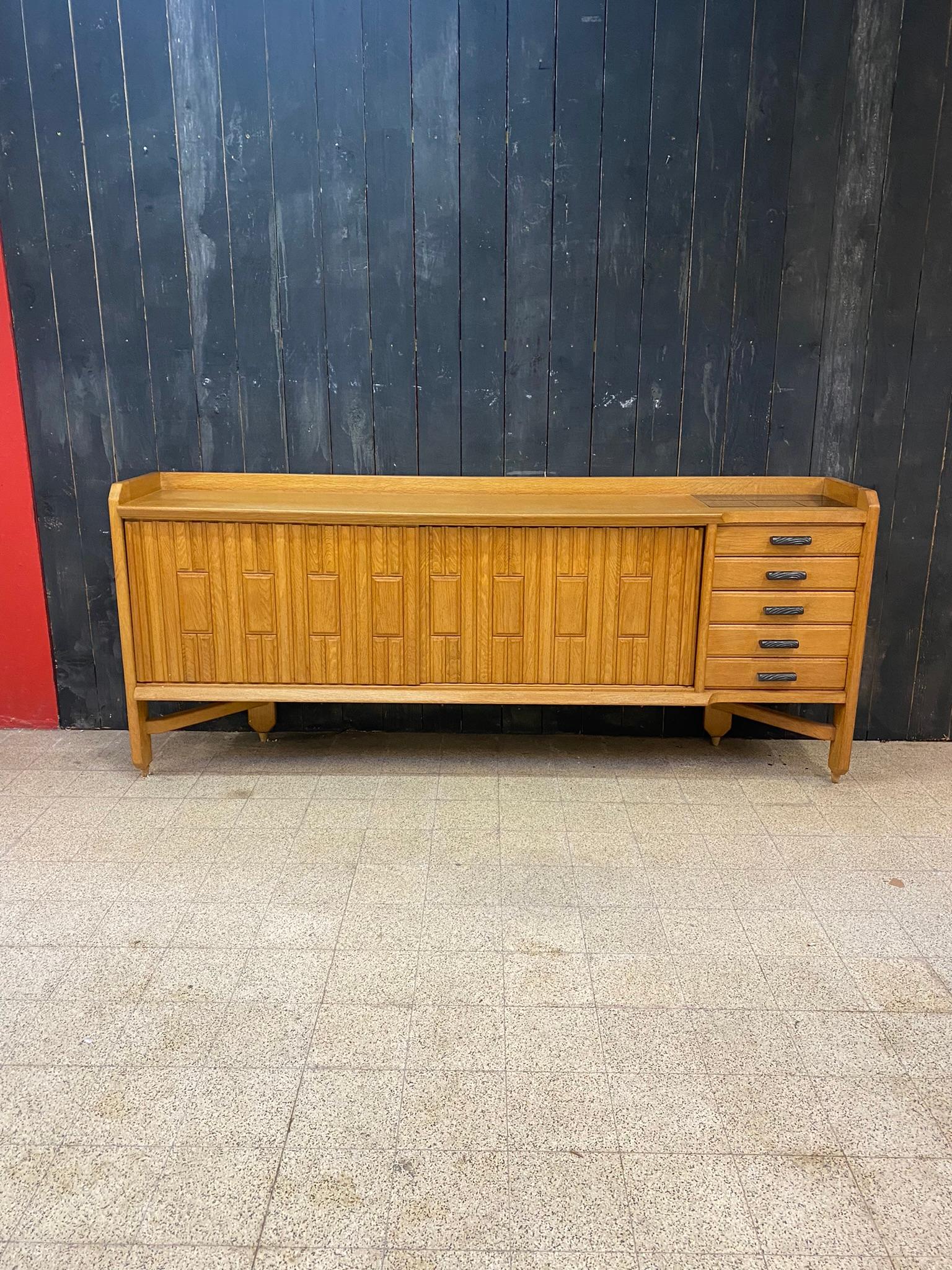 Guillerme et Chambron, Saint Veran model sideboard, in oak and ceramic,  Edition Votre Maison circa 1960/1970