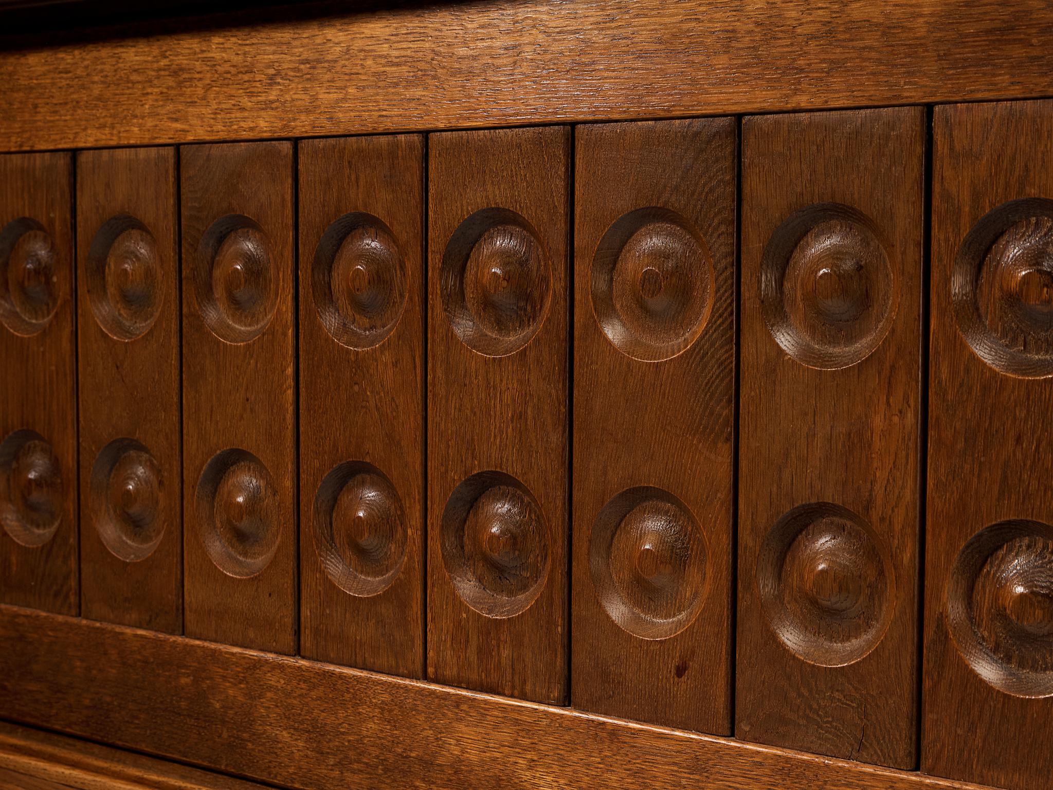 Francese Guillerme et Chambron Sculptural Carved Sideboard in Solid Oak and Brass in vendita