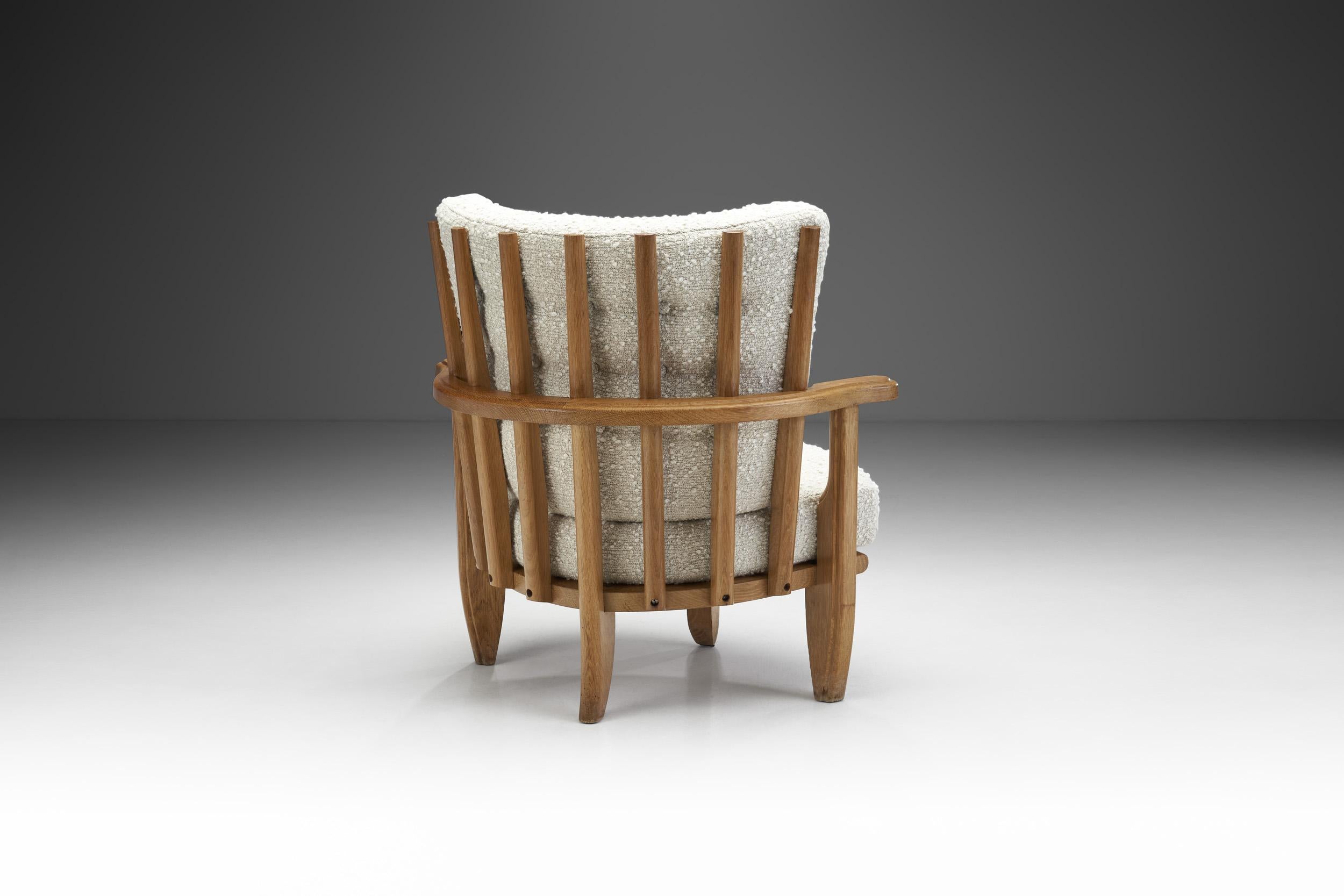 Silla escultórica de roble Guillerme et Chambron para Votre Maison, Francia Años 50 en Bueno estado para la venta en Utrecht, NL