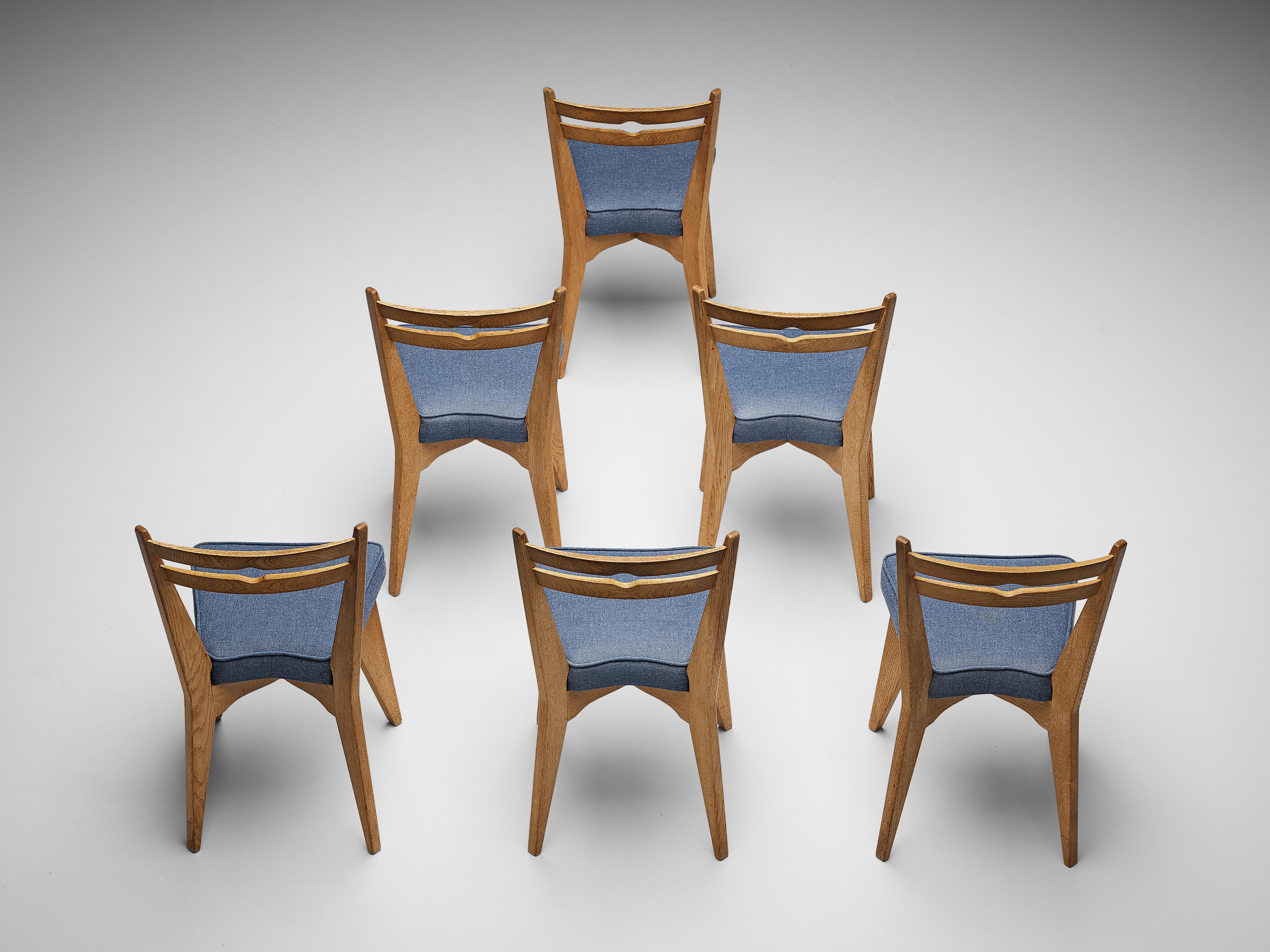 Mid-20th Century Guillerme et Chambron Set of 12 Dining Chairs in Oak