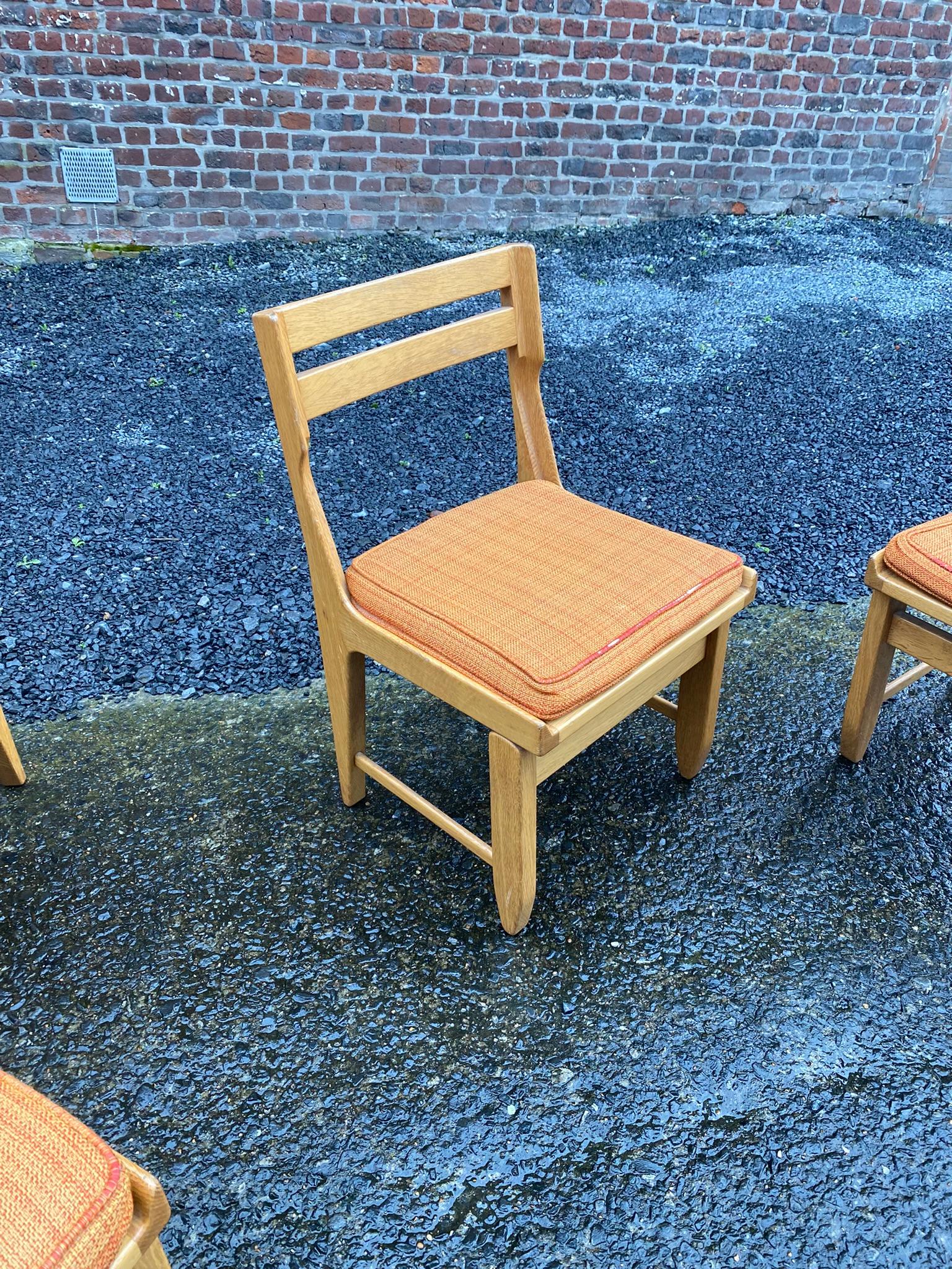 Guillerme et Chambron, Set of 6 Oak Chairs, Edition Votre Maison, 1970 For Sale 3