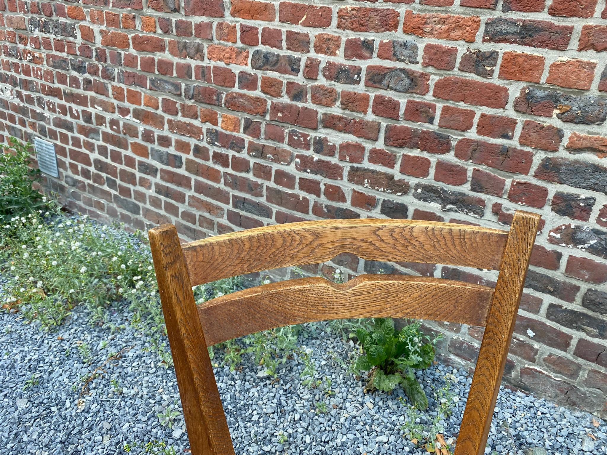 Guillerme et Chambron, Set of 6 Oak Chairs, Edition Votre Maison, circa 1970 For Sale 4