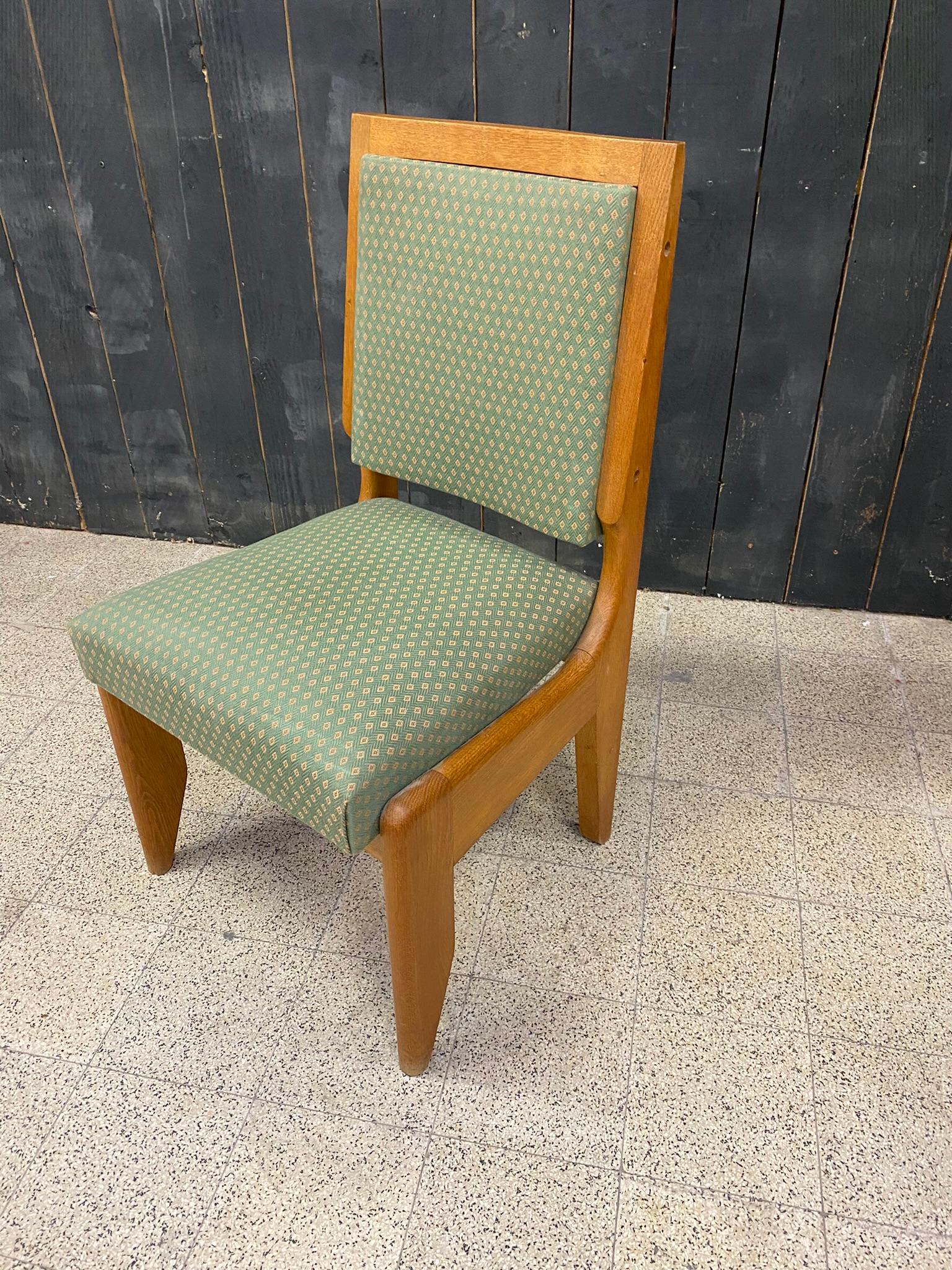 Modern Guillerme et Chambron, Set of 8 Oak Chairs, Edition Votre Maison, circa 1960 For Sale