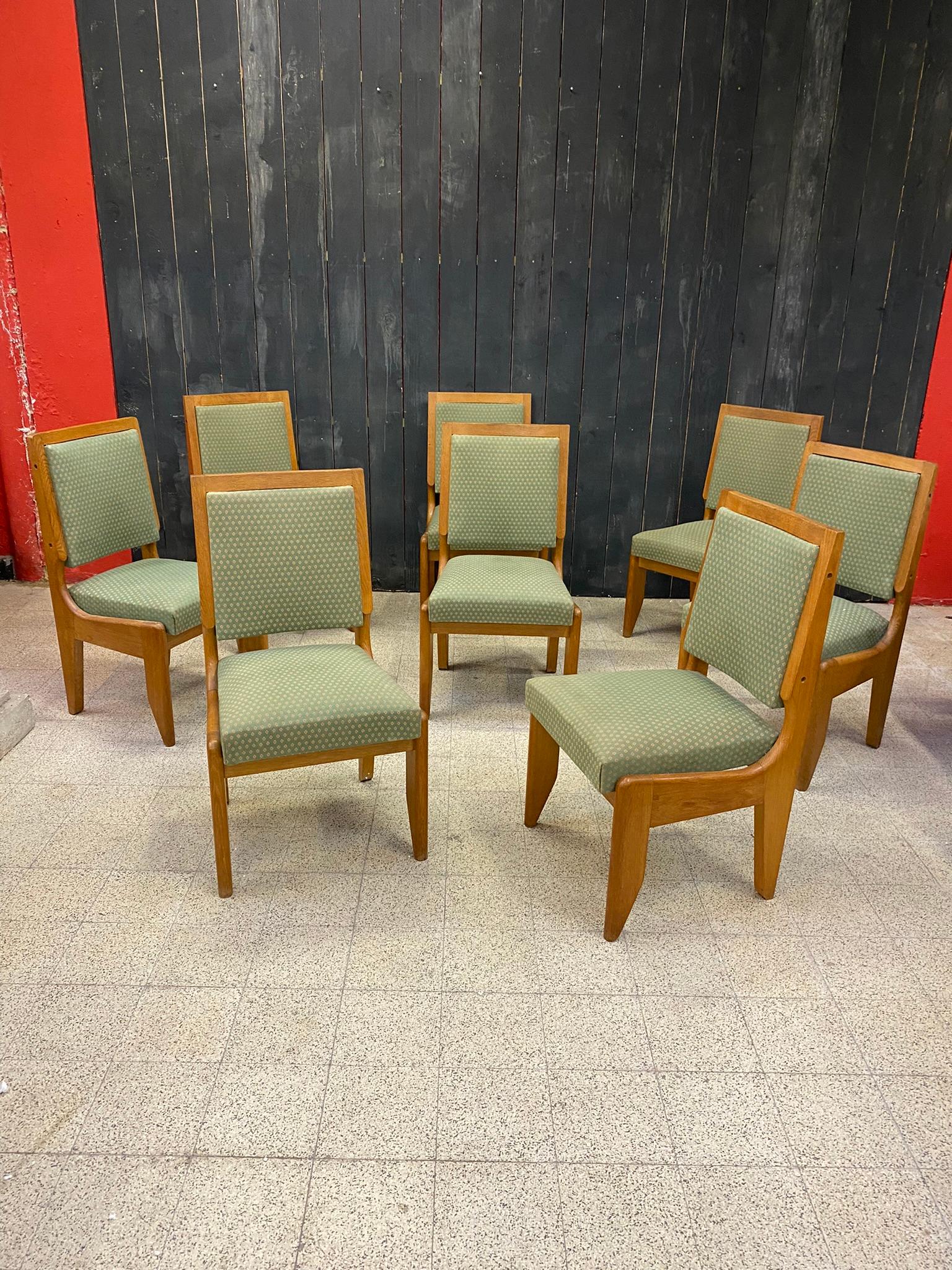 French Guillerme et Chambron, Set of 8 Oak Chairs, Edition Votre Maison, circa 1960 For Sale