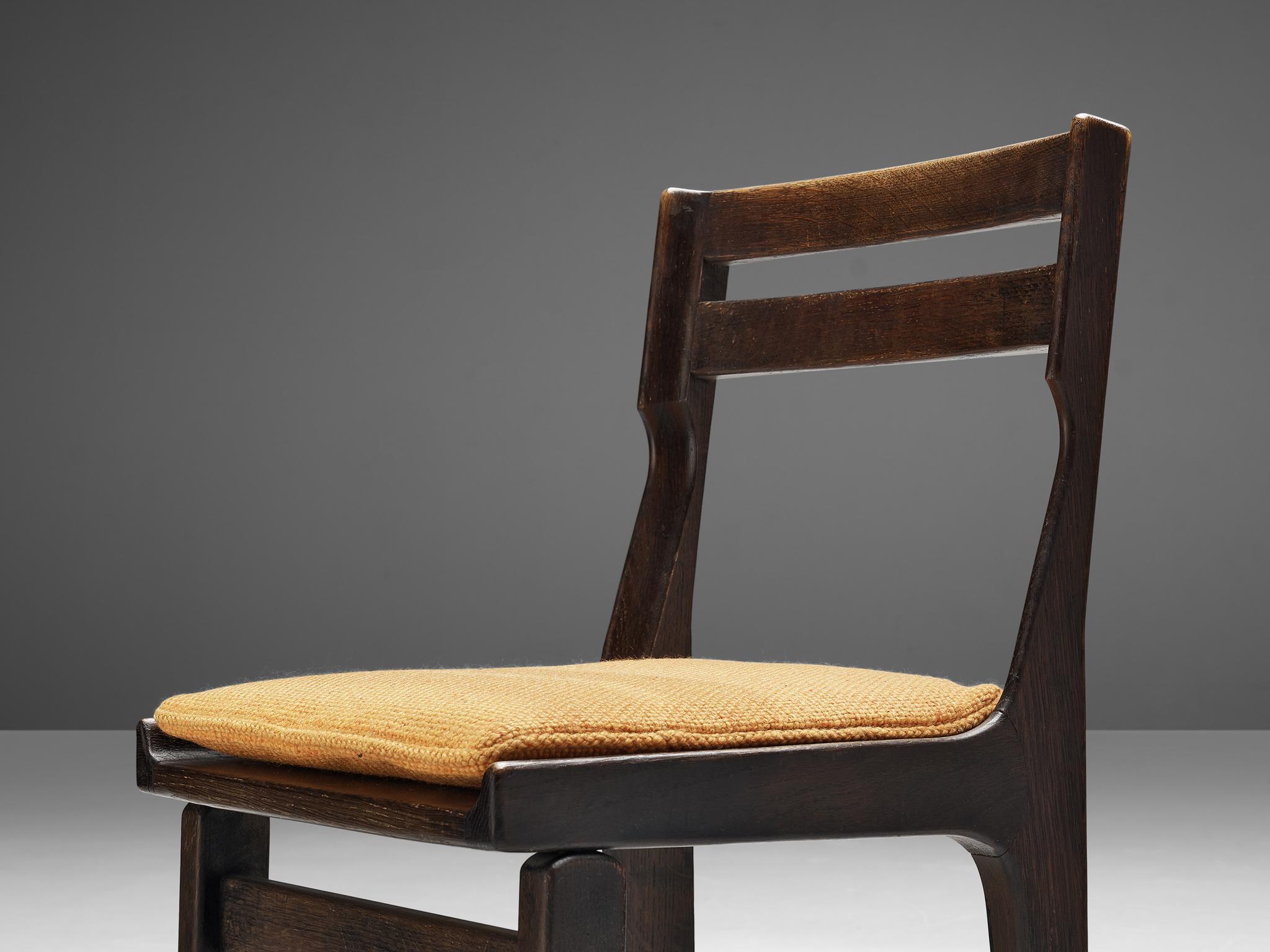 Mid-Century Modern Guillerme & Chambron Set of Eight Bicolor Dining Chairs in Oak