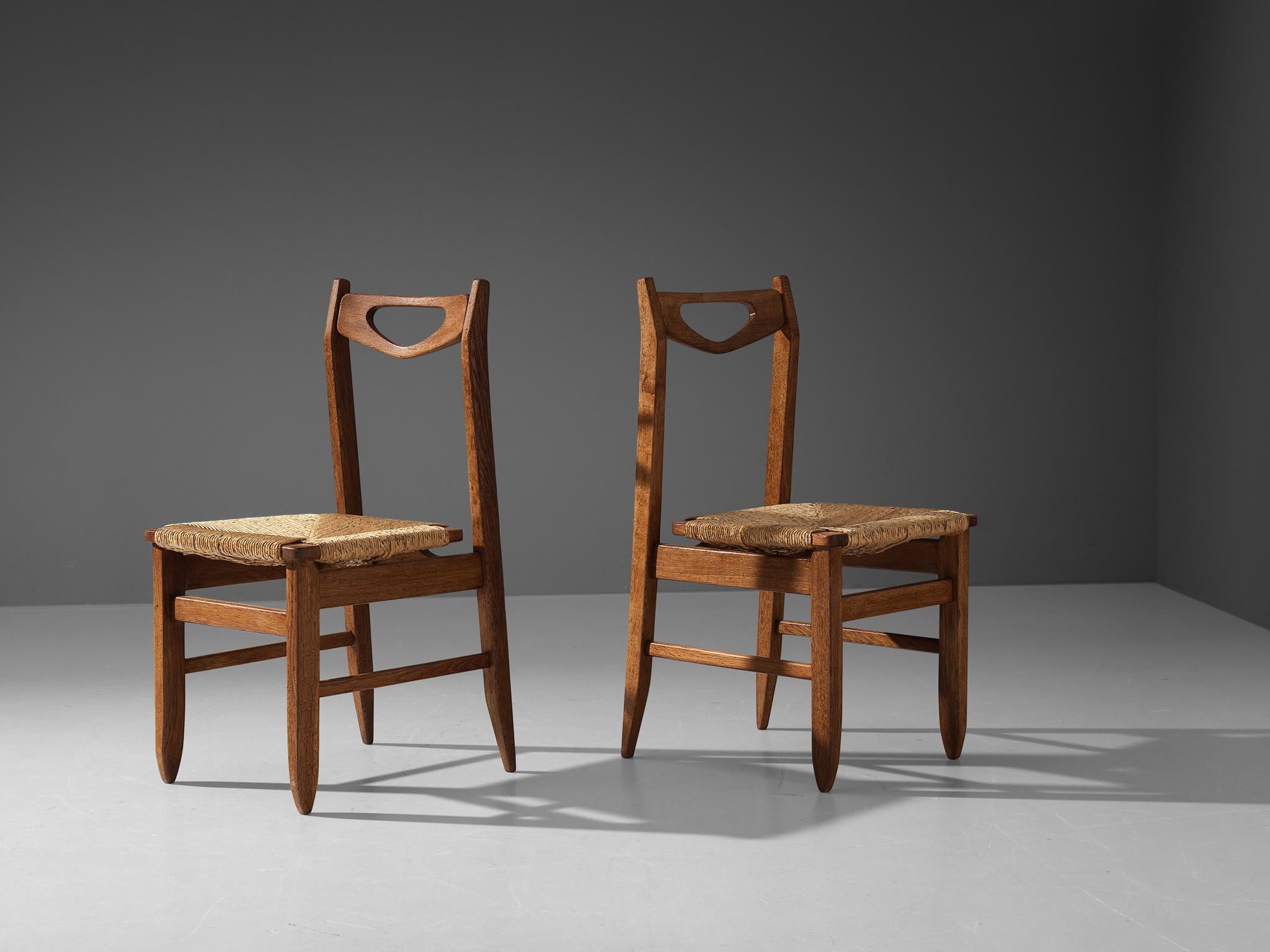 Mid-Century Modern Guillerme & Chambron Set of Four Dining Chairs in Oak with Straw Seats