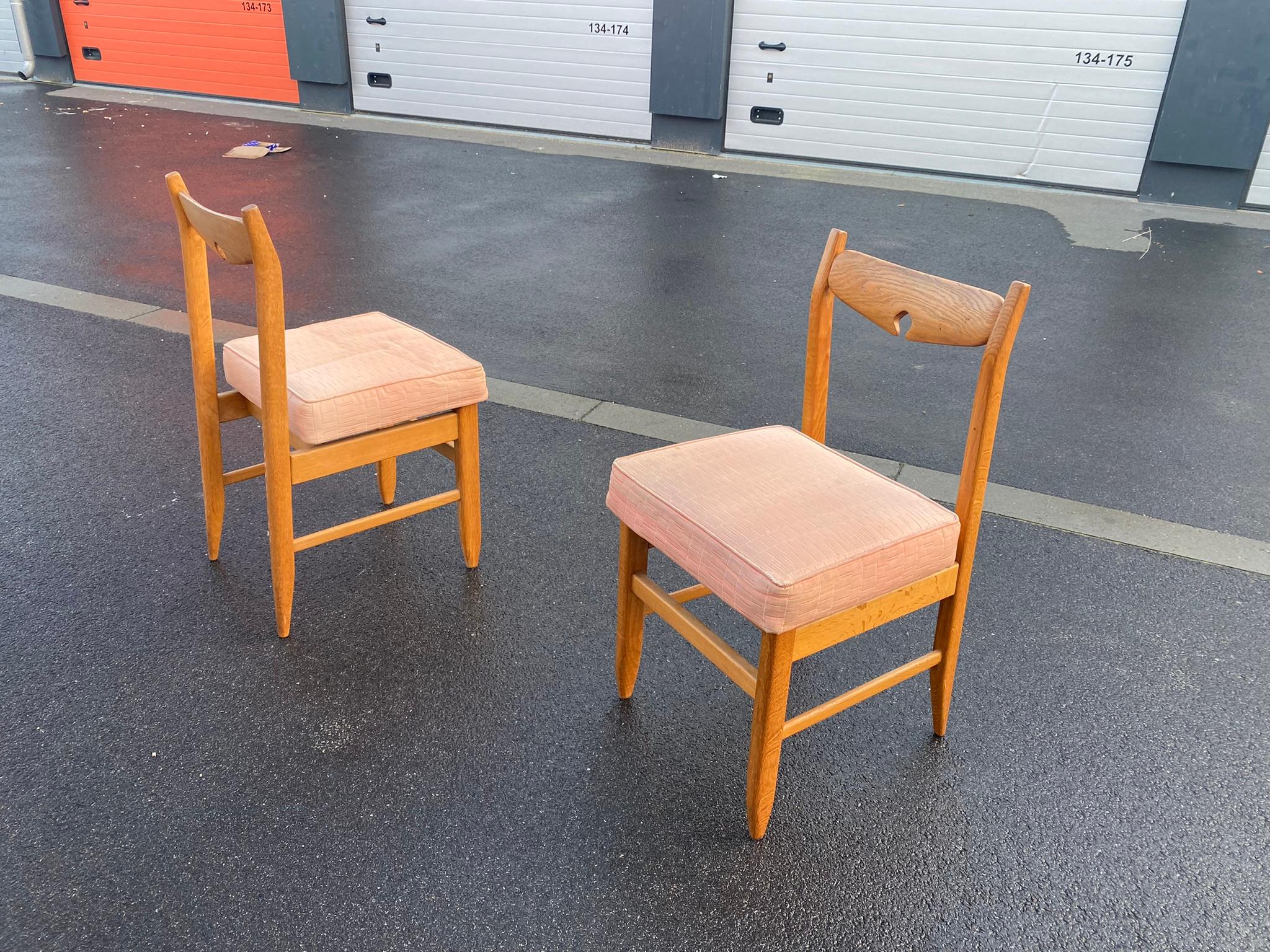 Guillerme et Chambron, Set of Four Oak Chairs, Edition Votre Maison, circa 1970 For Sale 1