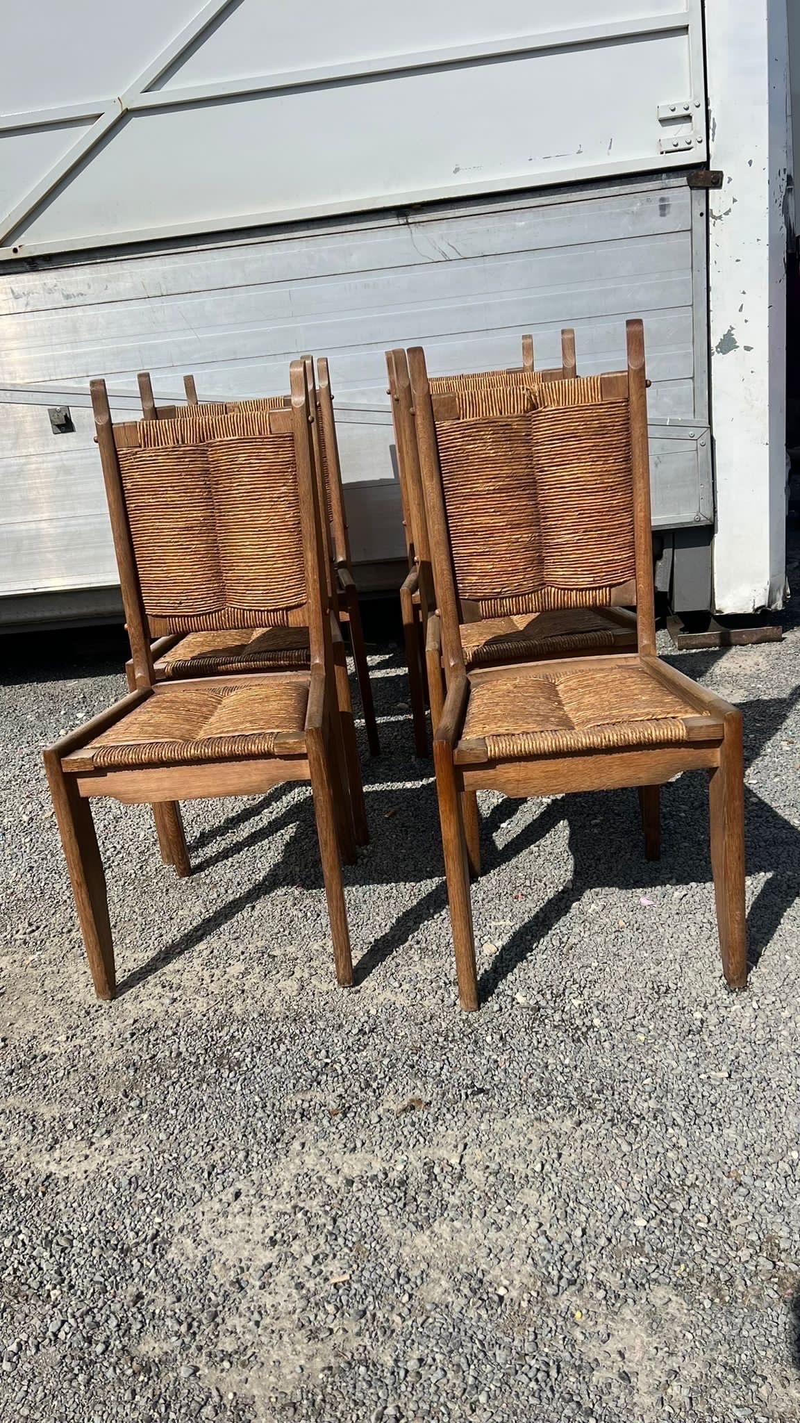 Guillerme et Chambron Set of Six Dining Chairs in Oak and Straw In Good Condition In Saint-Ouen, FR