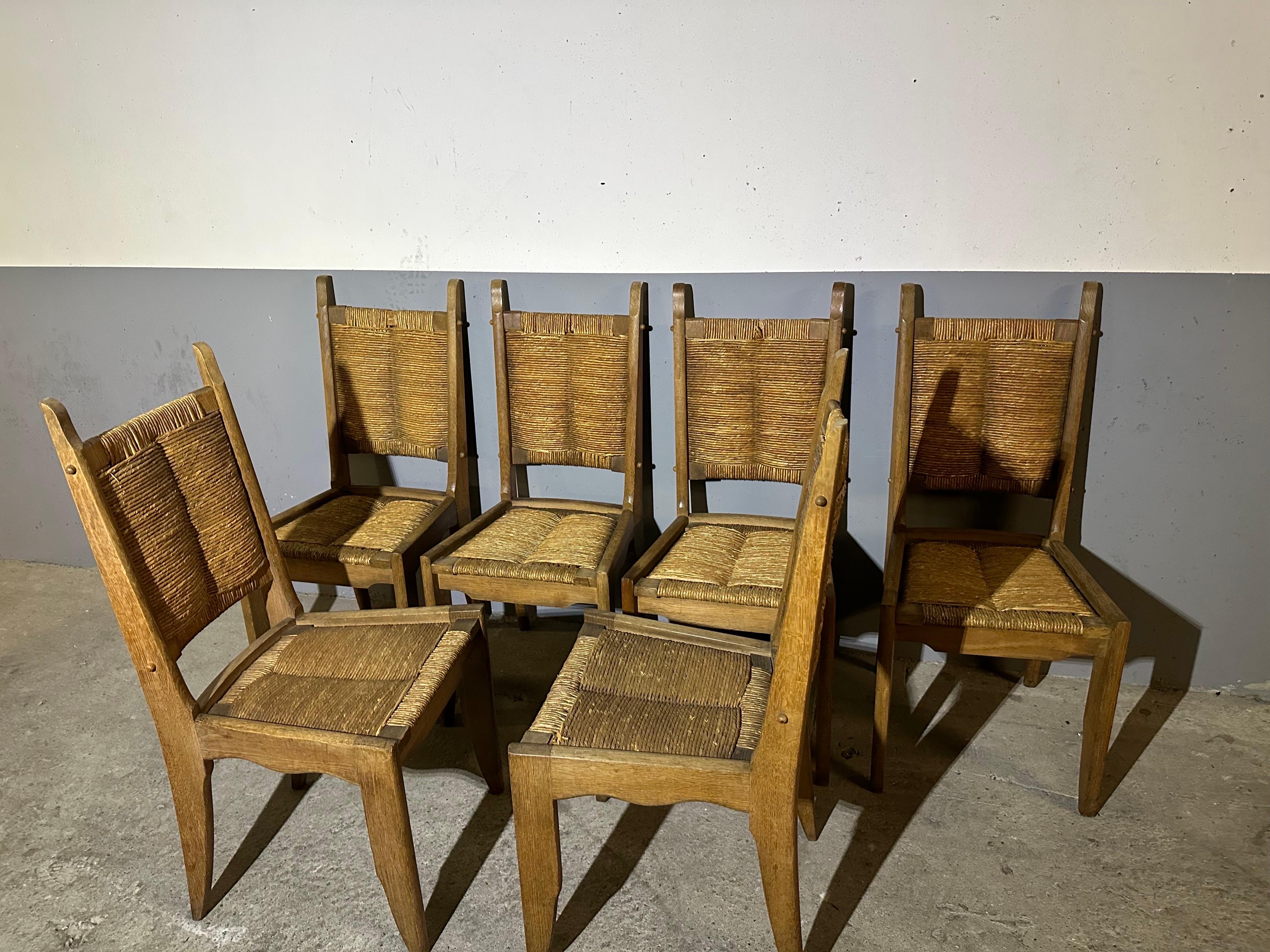 Mid-20th Century Guillerme et Chambron Set of Six Dining Chairs in Oak and Straw