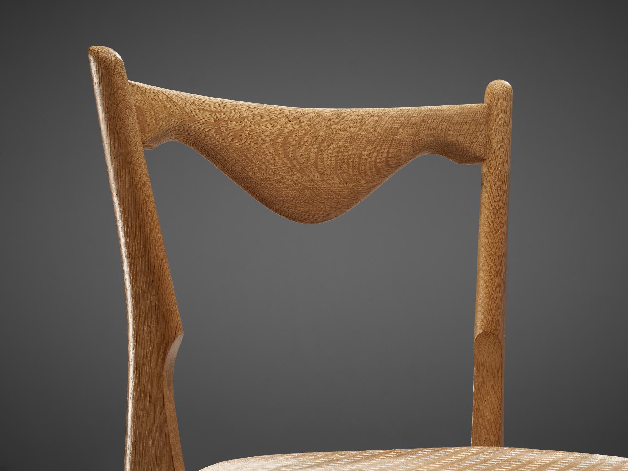 Mid-20th Century Guillerme et Chambron Set of Six Dining Chairs Model 'Thibault' in Oak