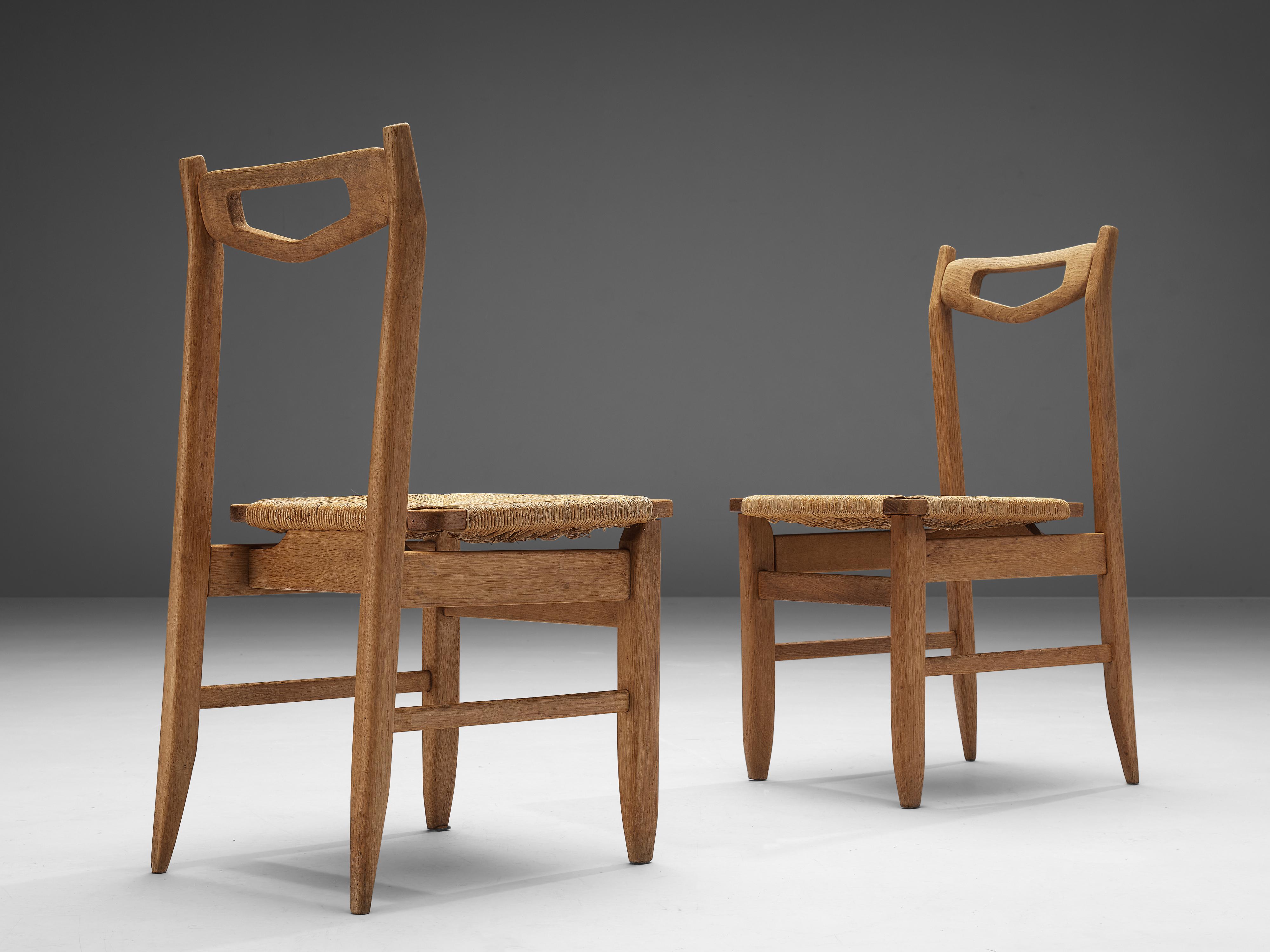 Guillerme et Chambron Set of Six Dining Chairs in Oak with Rush Seats 3