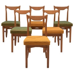 Guillerme et Chambron Set of Six Dining Chairs in Solid Oak