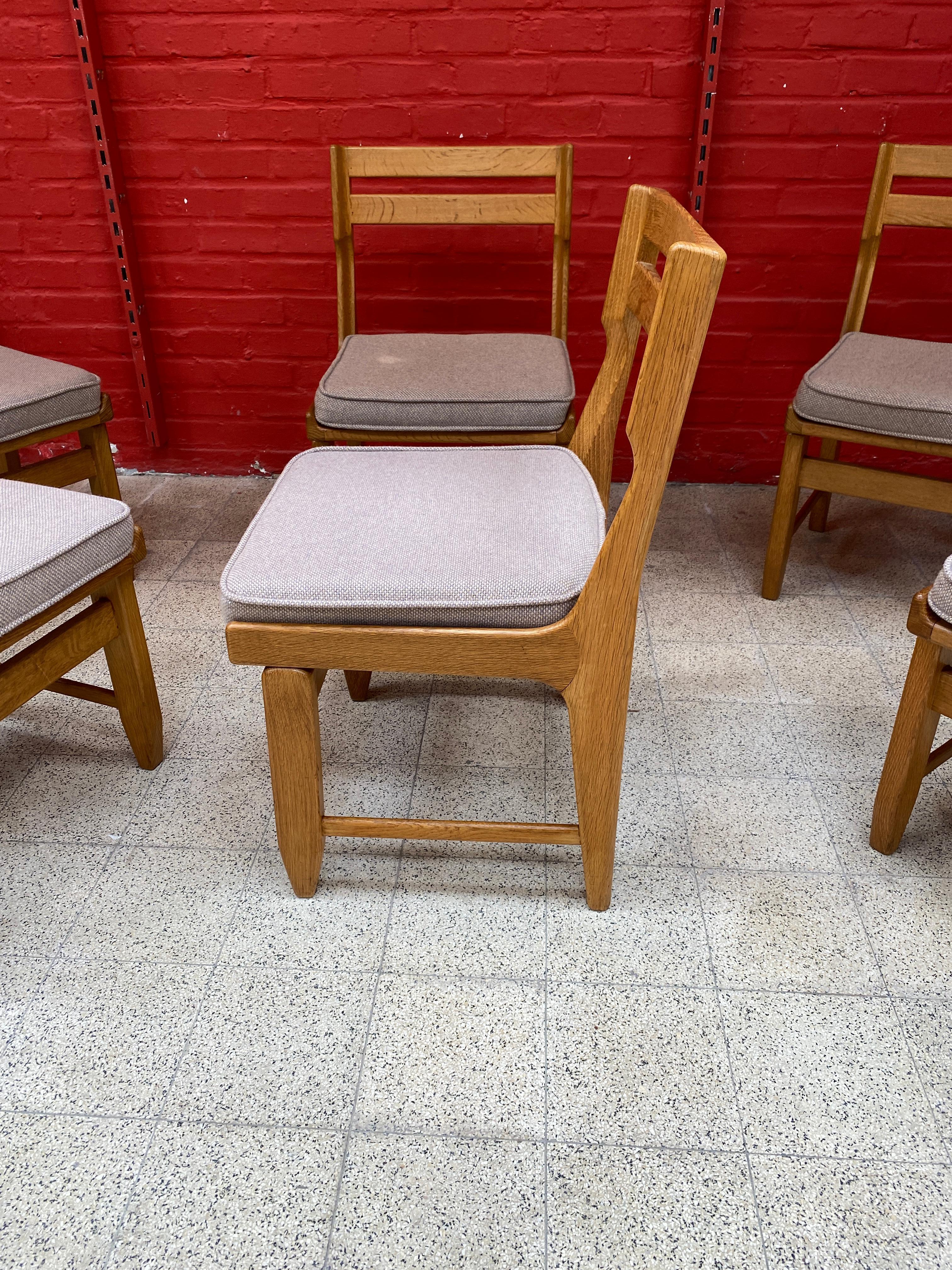 Wool Guillerme et Chambron, Set of Six Oak Chairs, Edition Votre Maison, circa 1970 For Sale