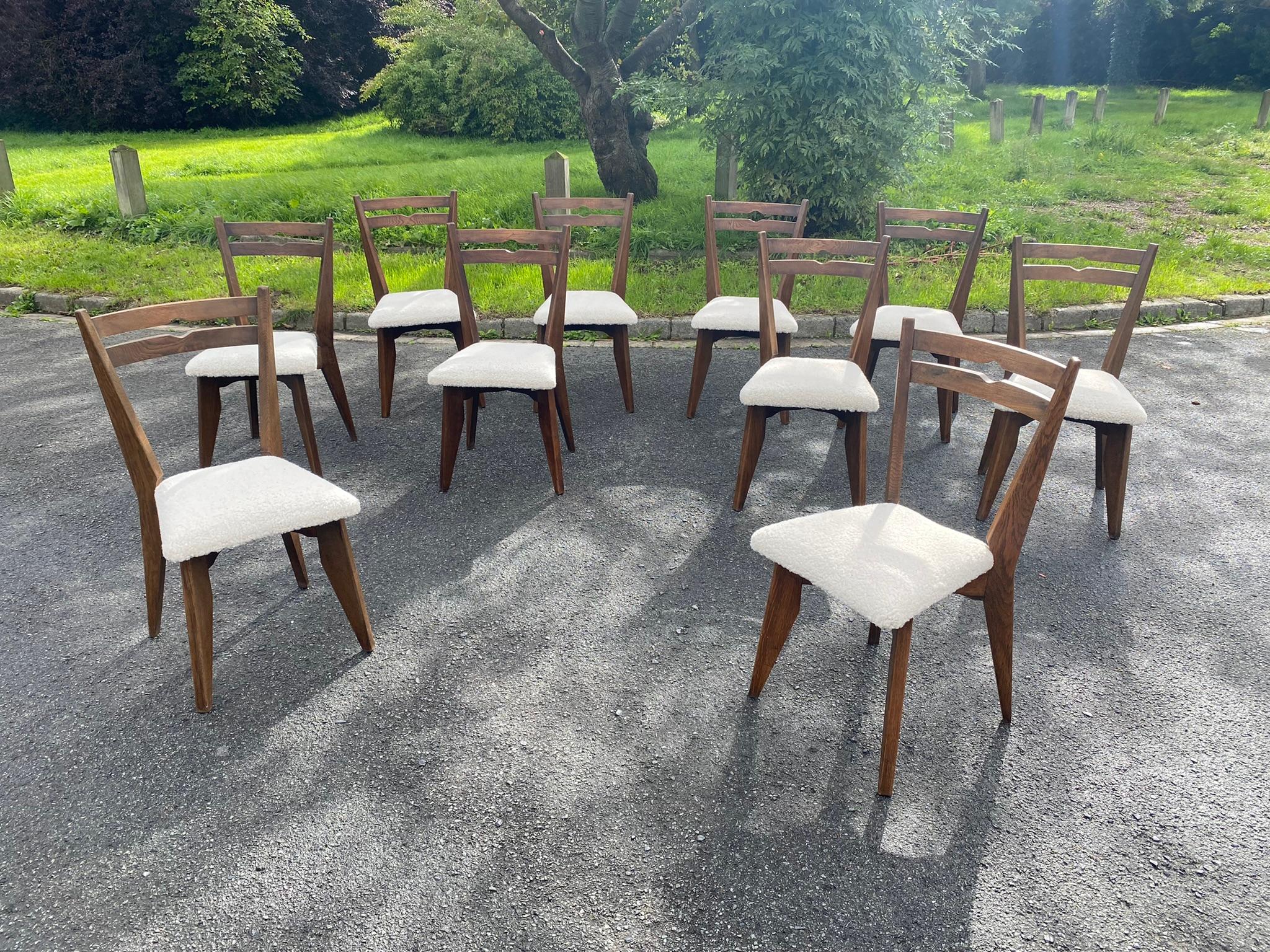 Guillerme et Chambron, set of ten oak chairs. Edition Votre Maison, circa 1970. For Sale 5