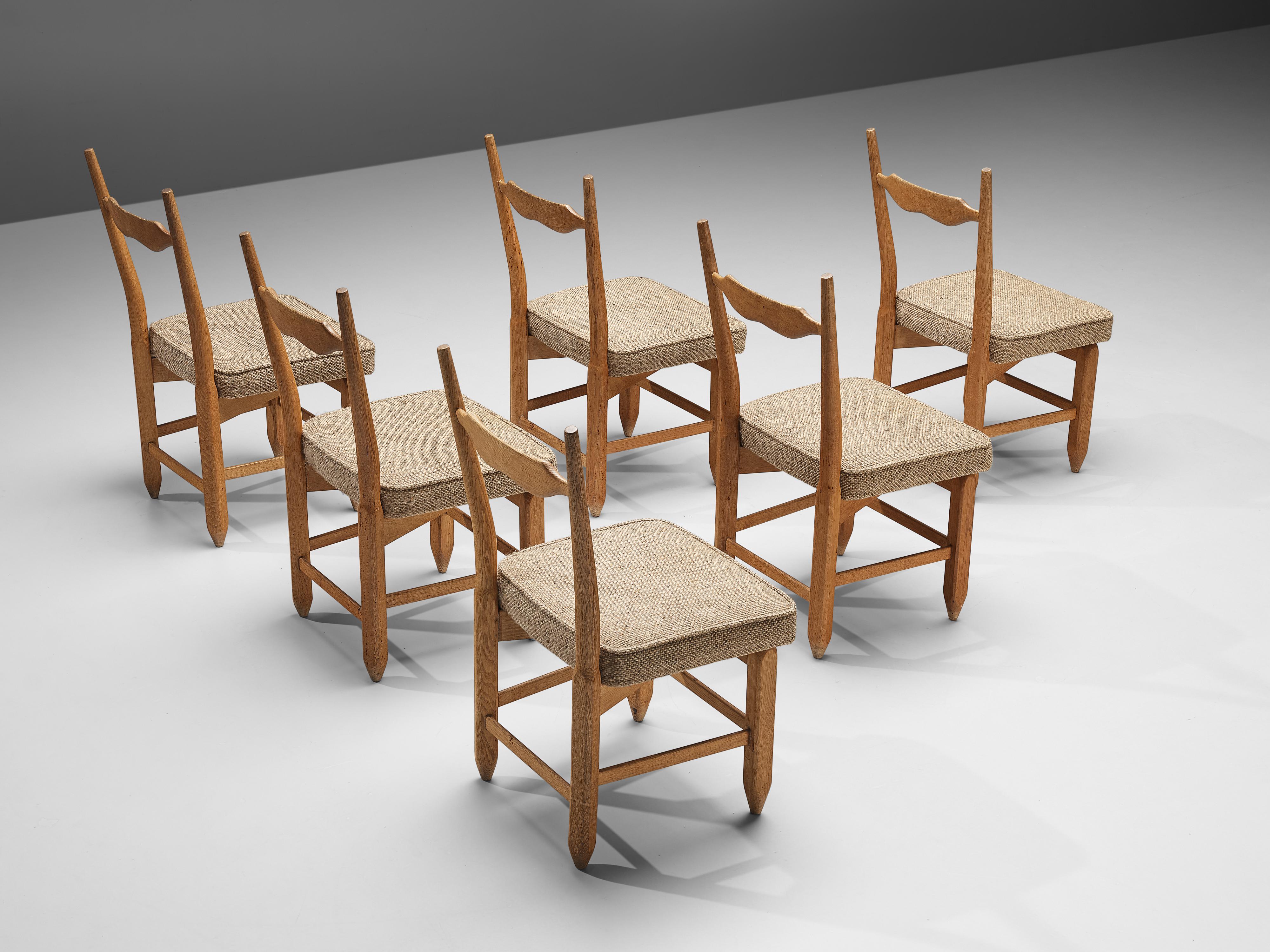 Guillerme et Chambron Set of Twelve Dining Chairs in Solid Oak 7