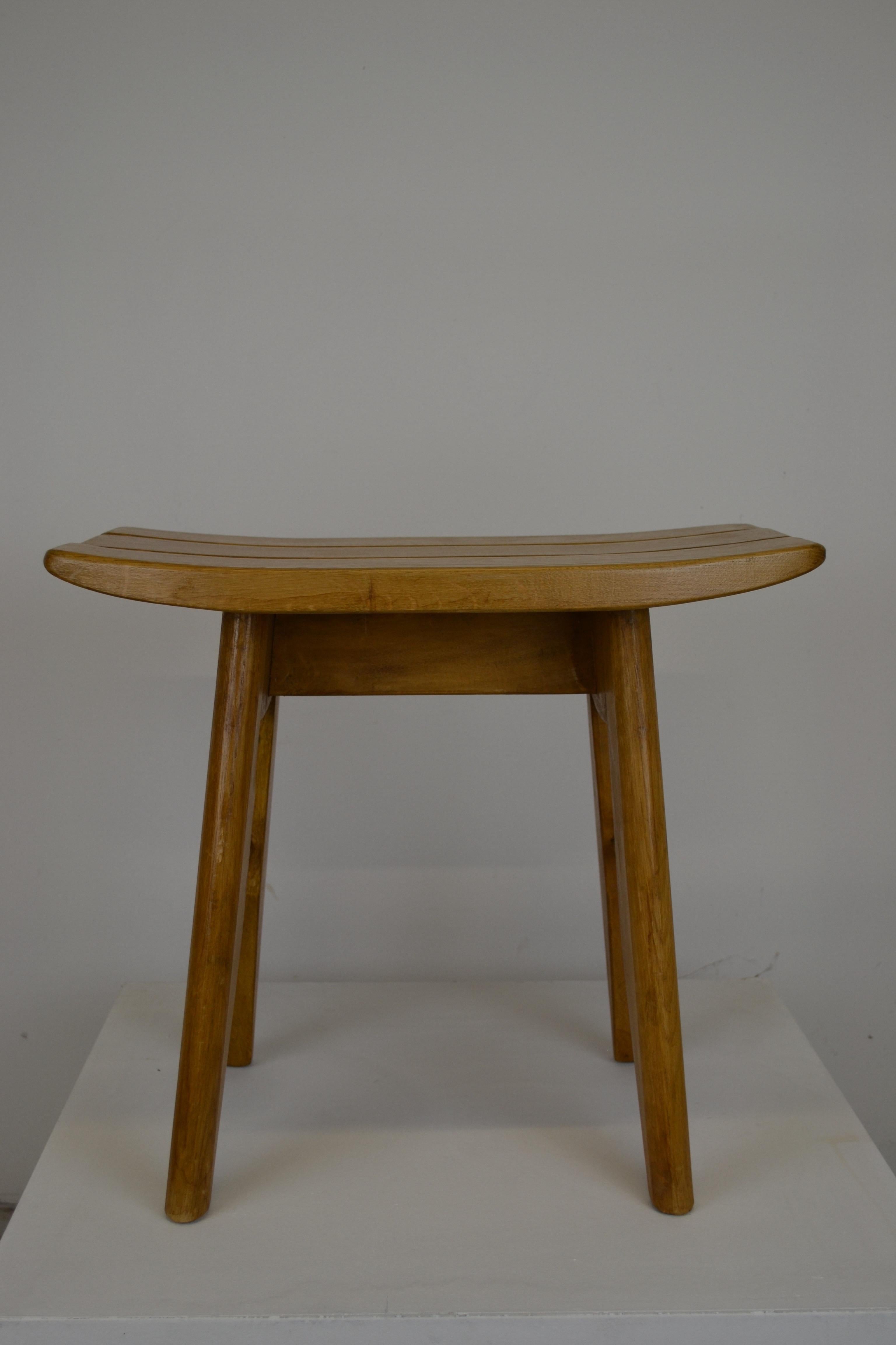 Guillerme et Chambron Set of Two Solid Oak Stools, France, 1960s For Sale 3