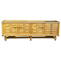 Guillerme et Chambron Sideboard aus Eiche und Keramik, „Edition Votre Maison“
