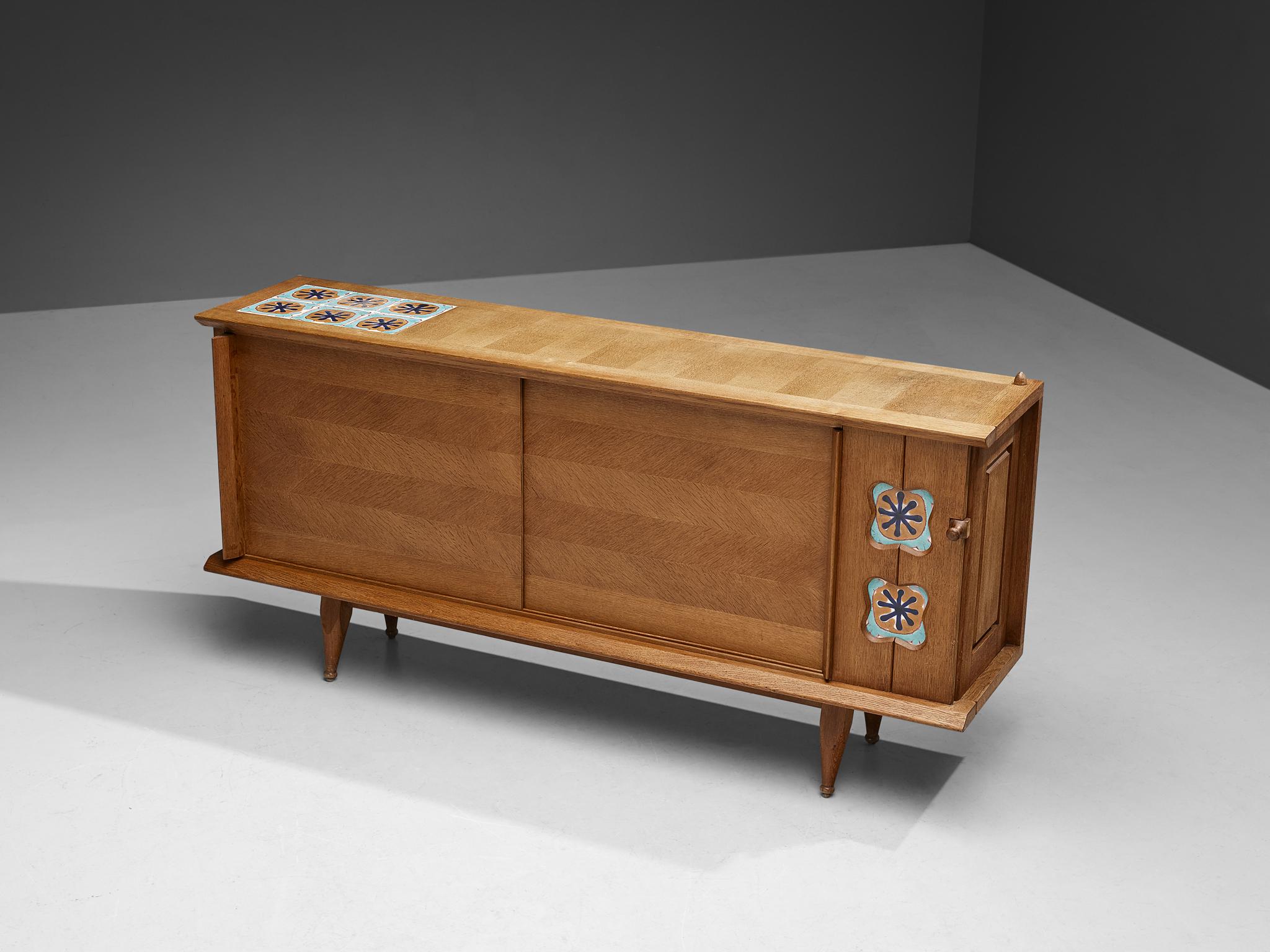 Guillerme & Chambron Sideboard in Oak with Ceramic Tiles In Good Condition In Waalwijk, NL