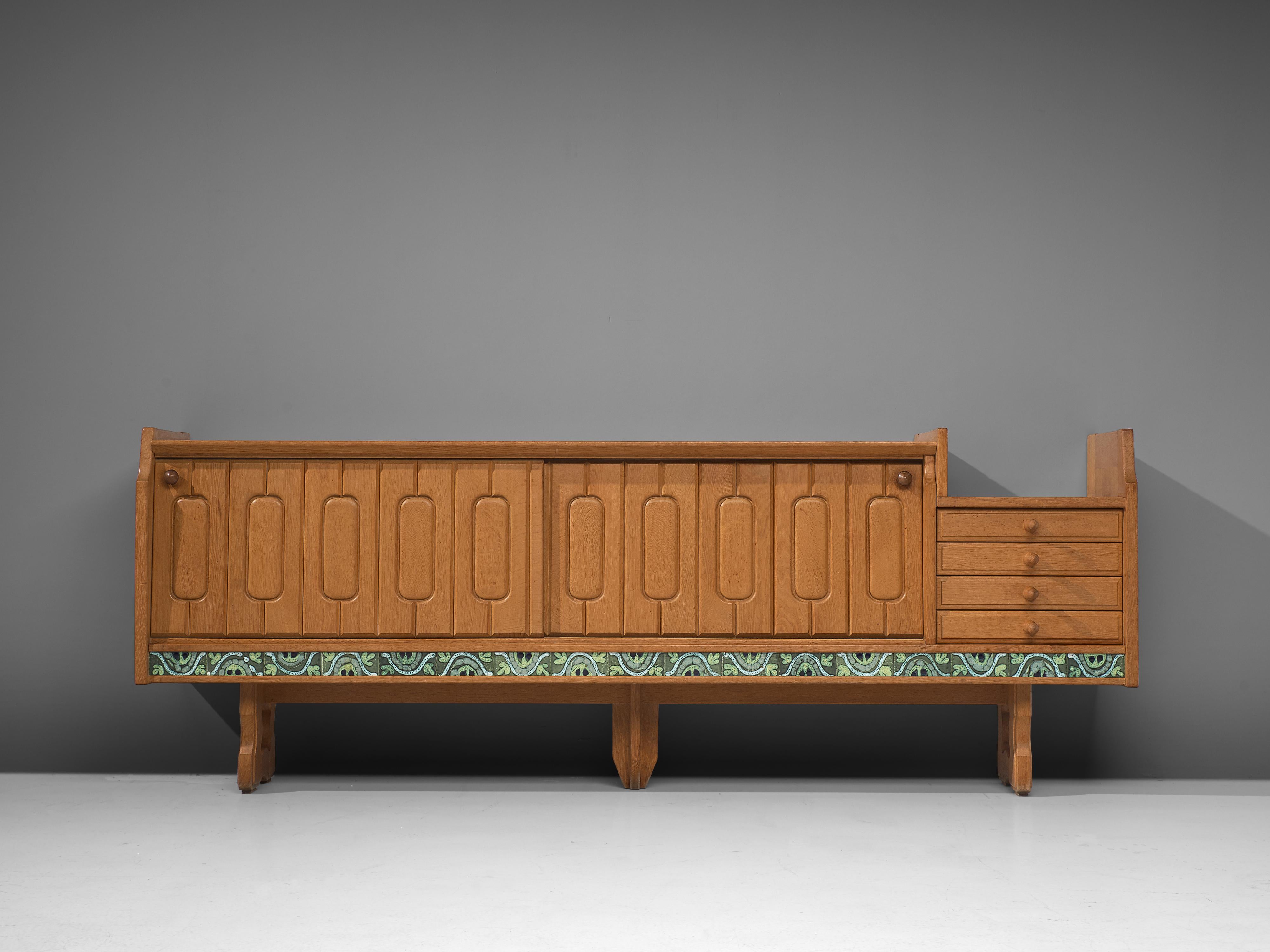 French Guillerme et Chambron Sideboard 'Simon' in Oak with Ceramics