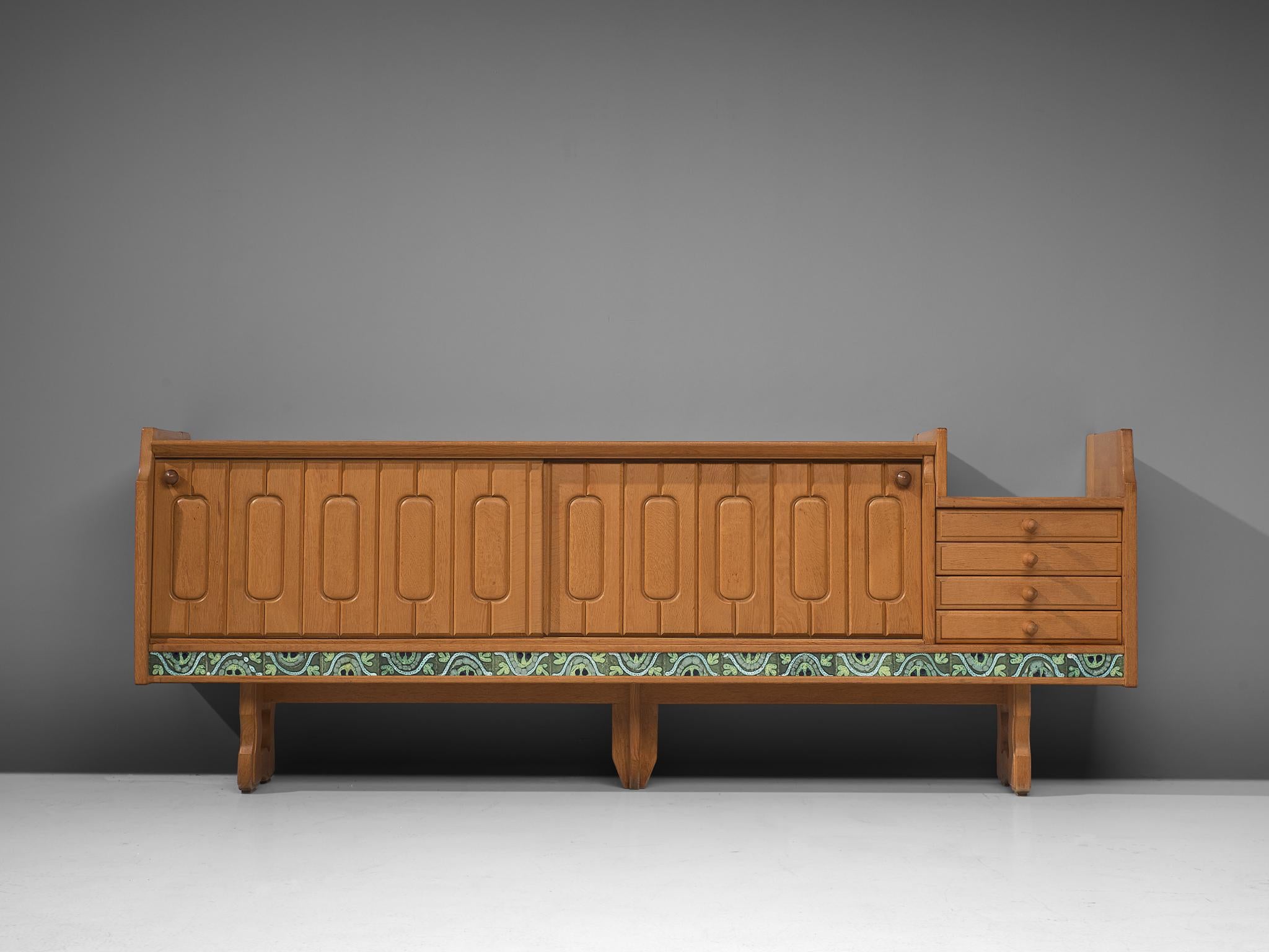 French Guillerme et Chambron 'Simon' Sideboard in Oak with Ceramics