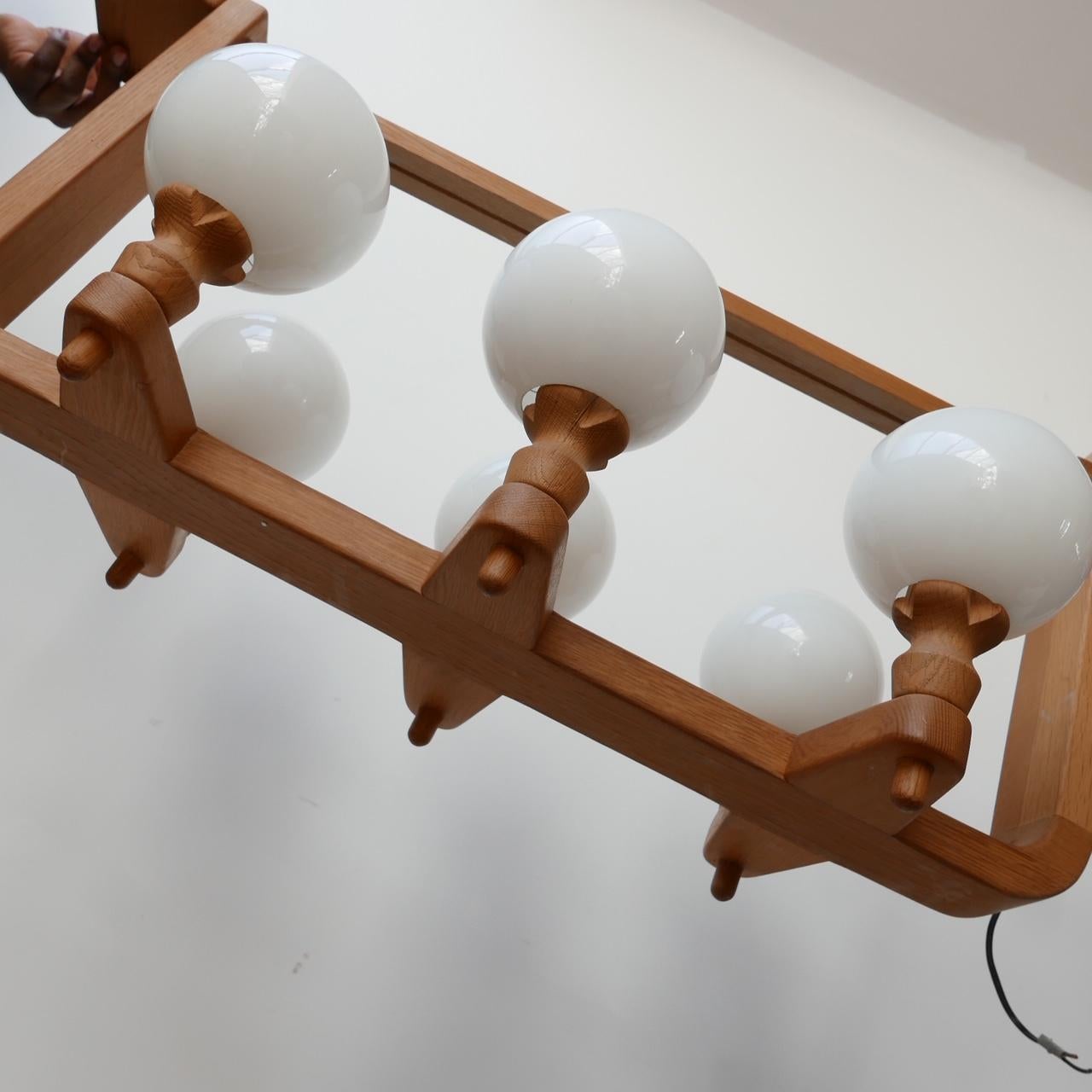 Guillerme et Chambron Six Light French Mid-Century Chandelier In Good Condition In London, GB
