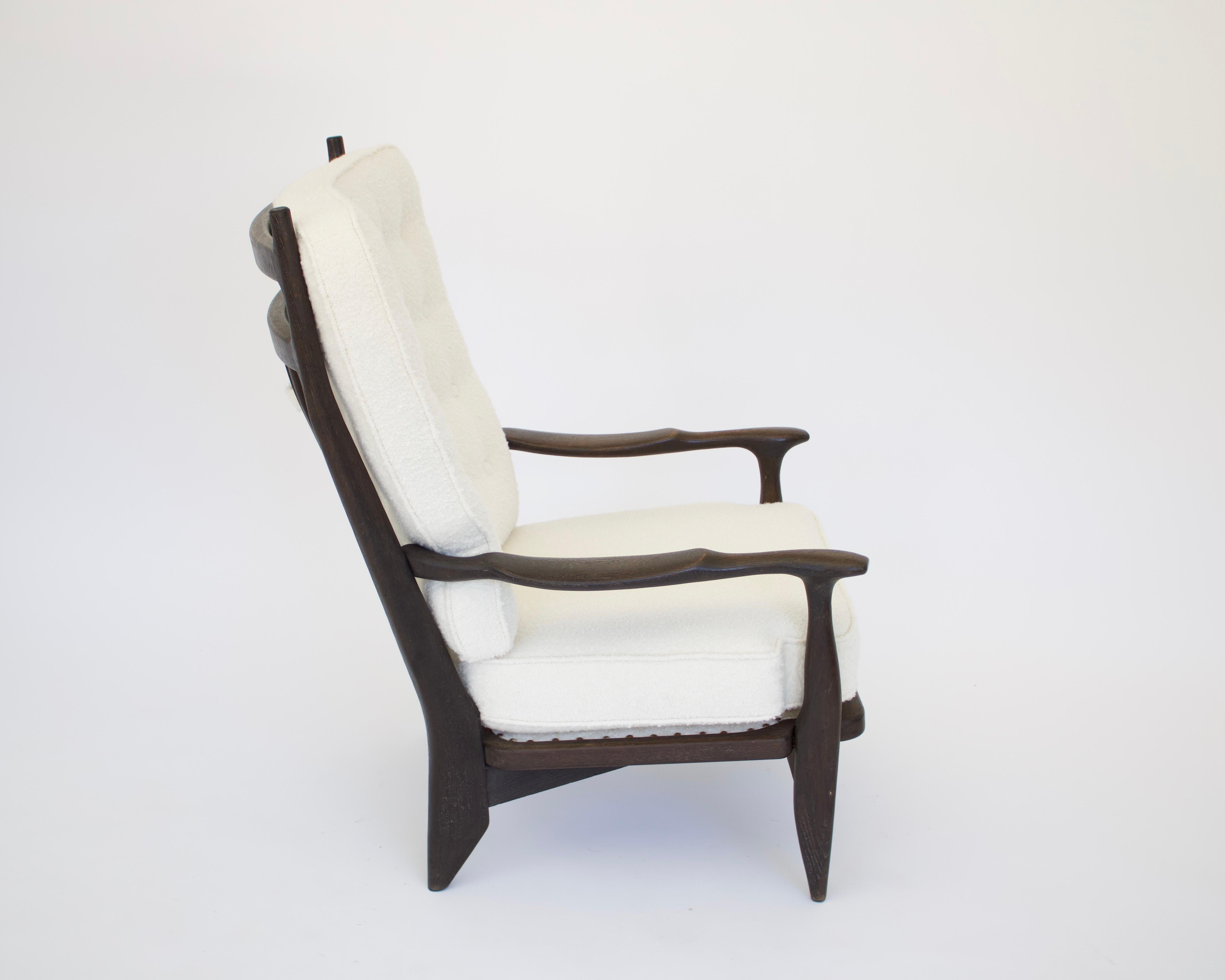 Mid-Century Modern Guillerme et Chambron Stained Black to Brown French Oak Edouard Lounge Chair For Sale