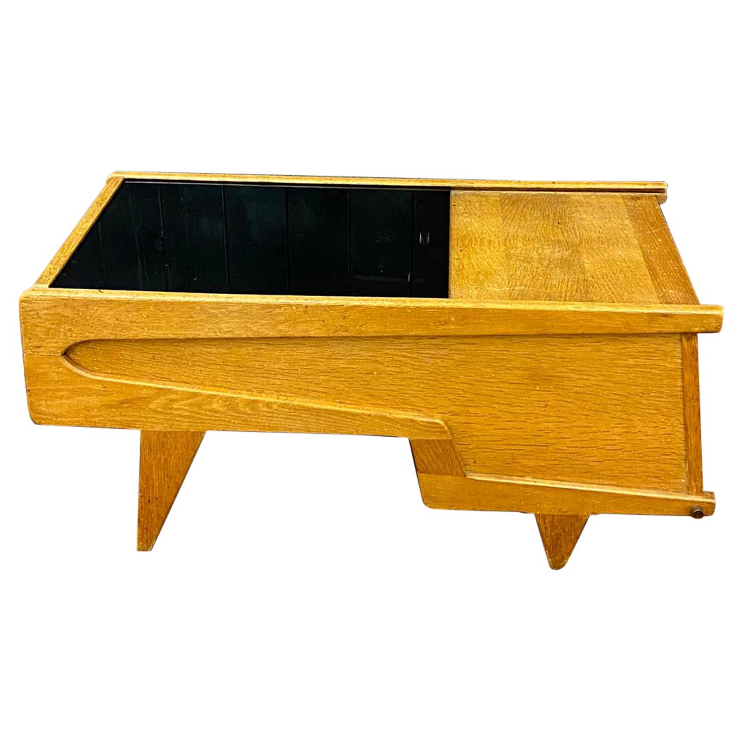 Guillerme et Chambron, Mesa De Salón En Chêne Et Marbrite circa 1950