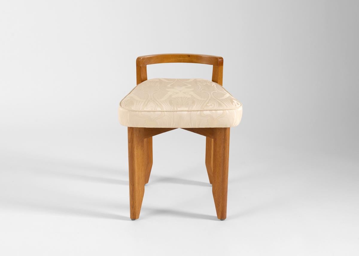 French Guillerme et Chambron, Tabouret Rubercrin, Pair of Oak Stools, France, c. 1960