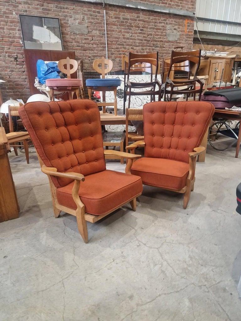 Fine XX secolo Guillerme et Chambron, due poltrone in Oak del 1970  repos ,  Votre Maison in vendita
