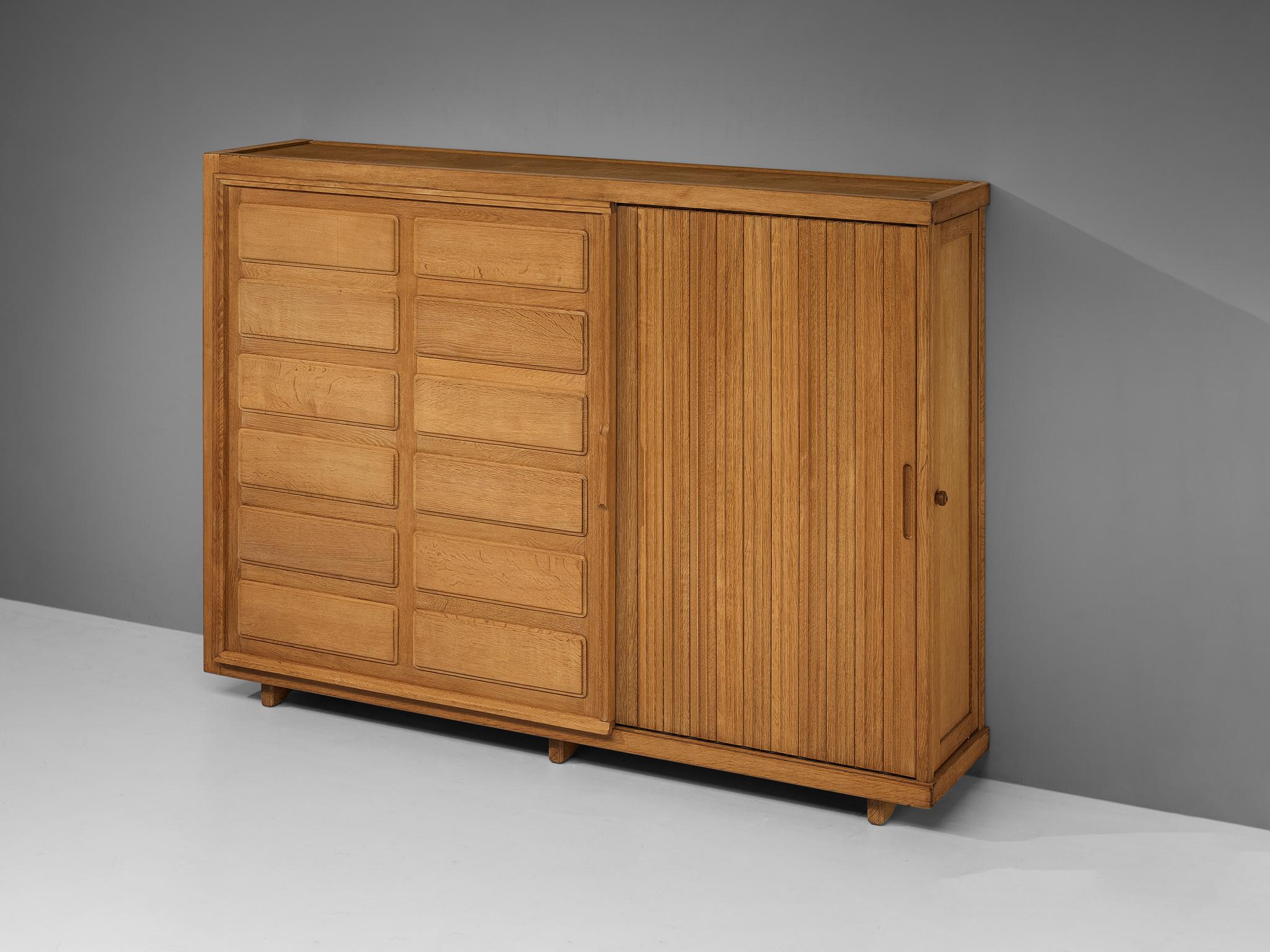 Guillerme & Chambron Large Highboard in Oak with Carved Doors 8
