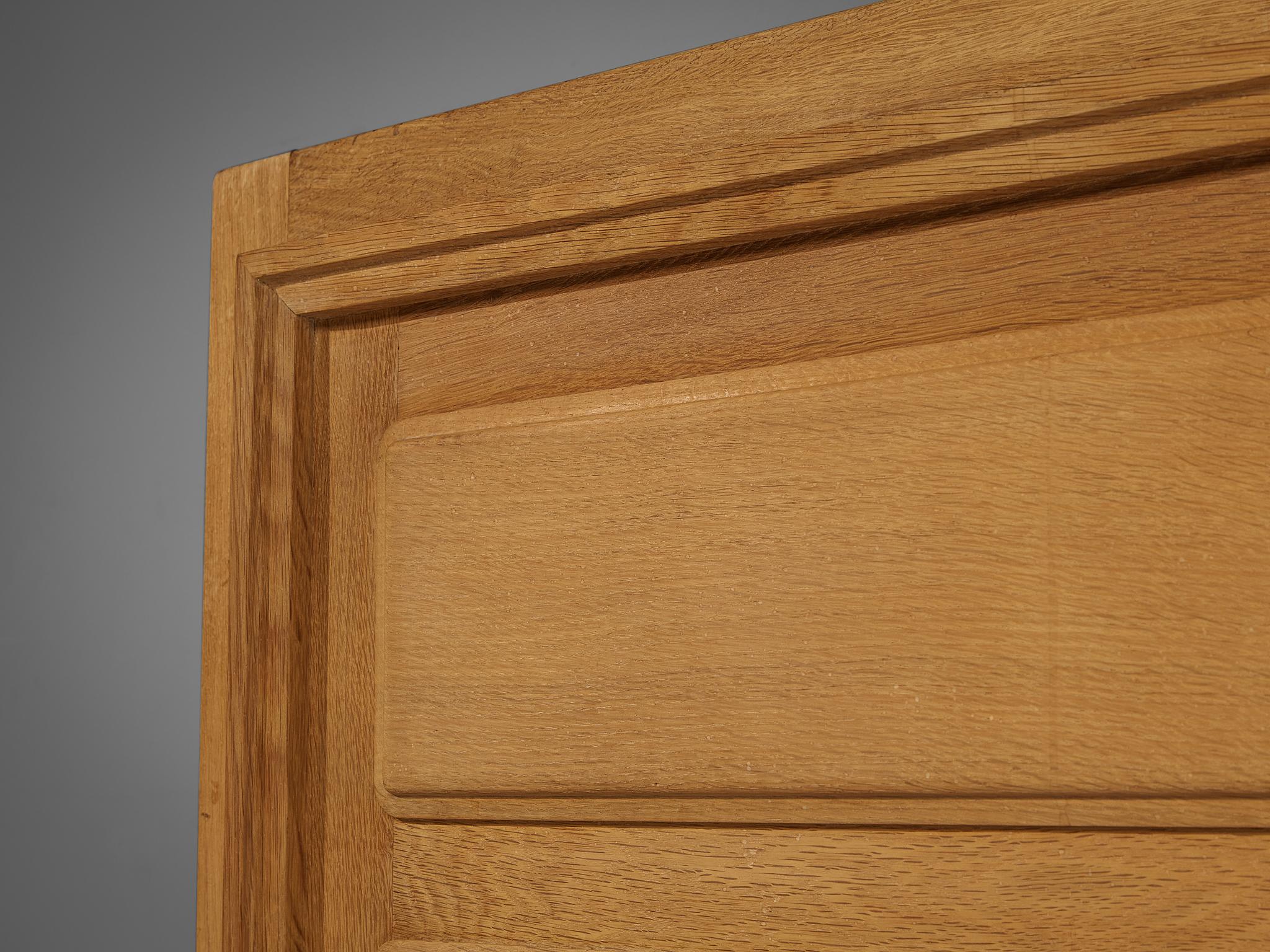 Guillerme & Chambron Large Highboard in Oak with Carved Doors 9