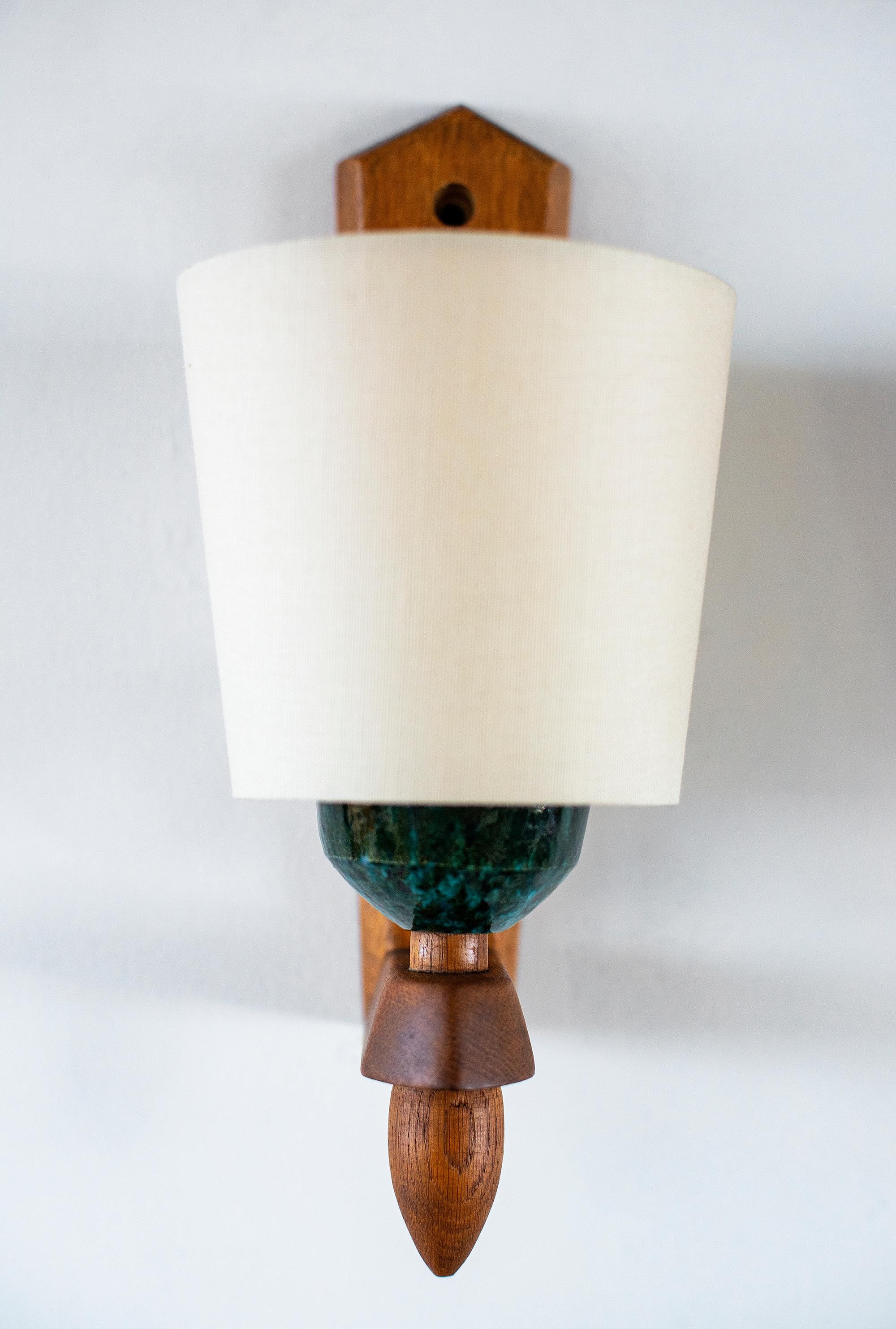 Guillerme et Chambron Wood Sconce In Good Condition In Beverly Hills, CA