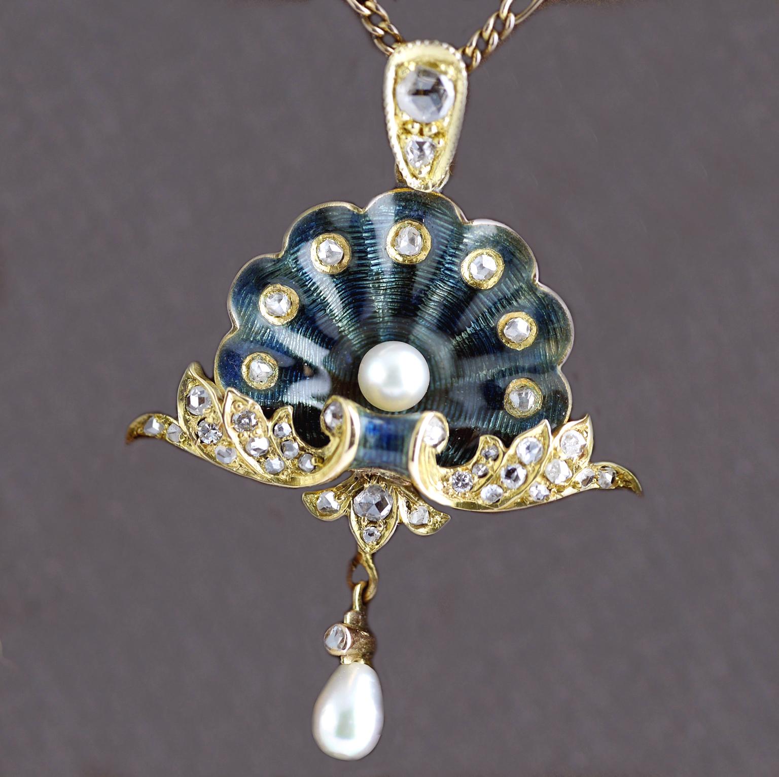 Guilloché Enamel Pearl Diamond Gold Belle Époque Pendant, circa 1900 In Excellent Condition In London, GB