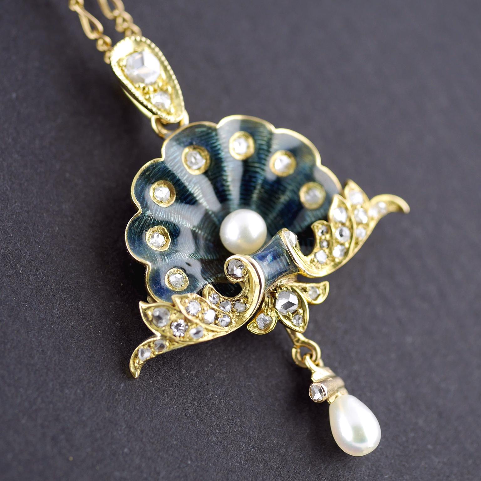 Guilloché Enamel Pearl Diamond Gold Belle Époque Pendant, circa 1900 4
