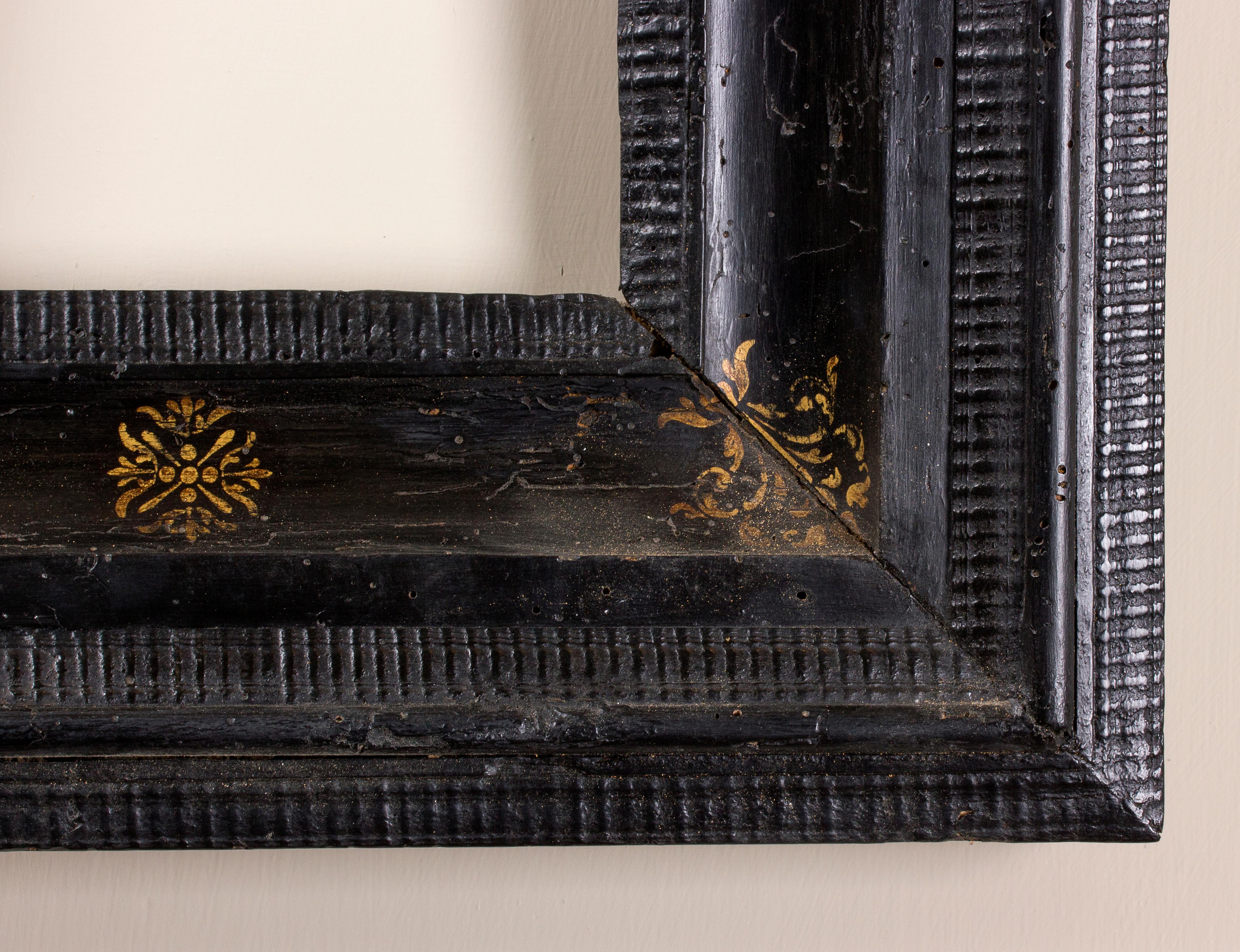 Guilloche frame, first quarter of the 17th century
Ebonized wood guilloche frame decorated with gilded arabesque
Inside: 29.2 x 20.2 cm; outside: 52 x 43.5 cm
Depth is the wide of the band.