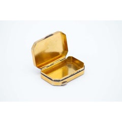 Guilloche gold-plated silver pill box