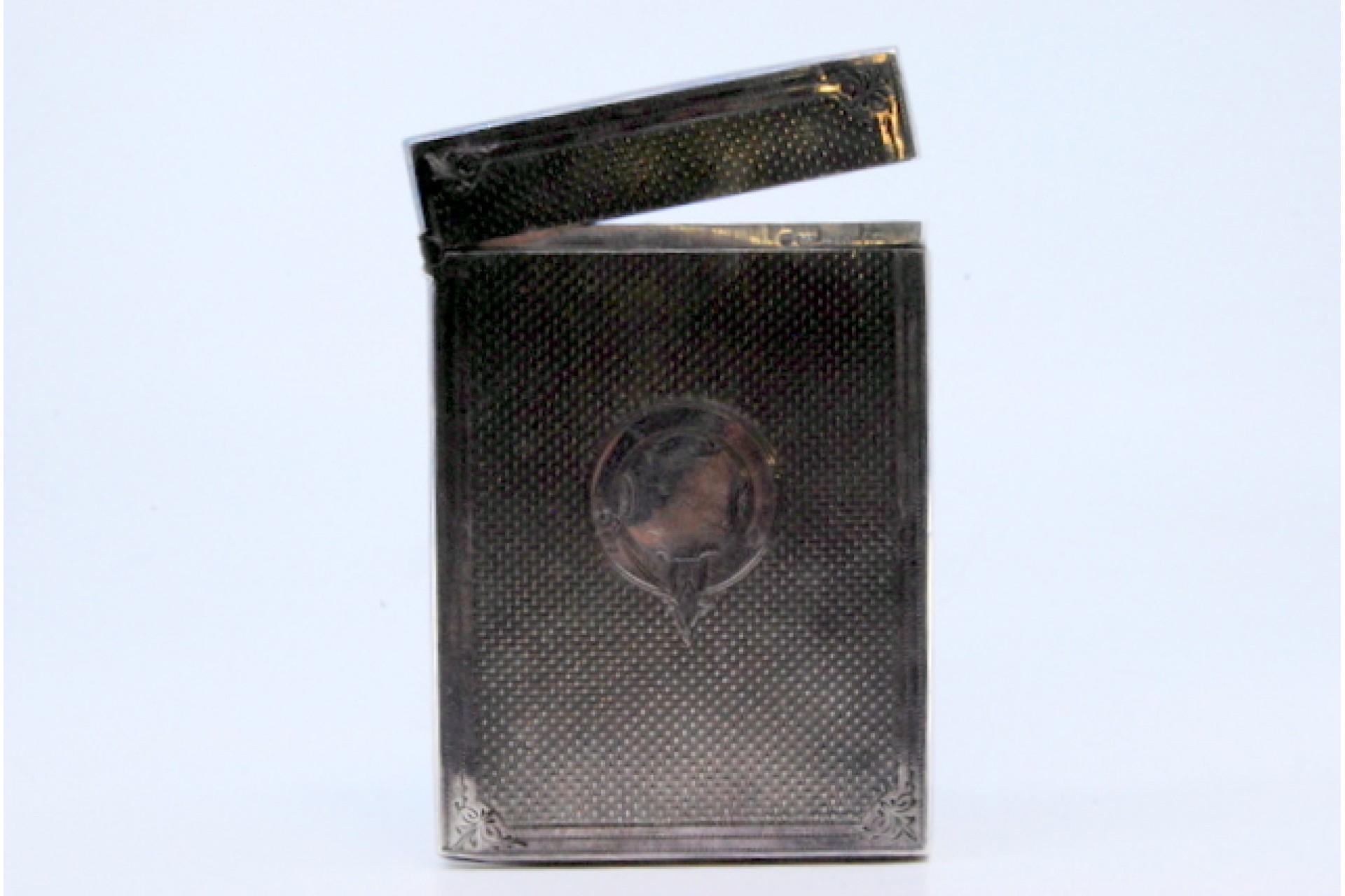 European Guilloche silver card case w/ borders around the edges & a central monogram card For Sale
