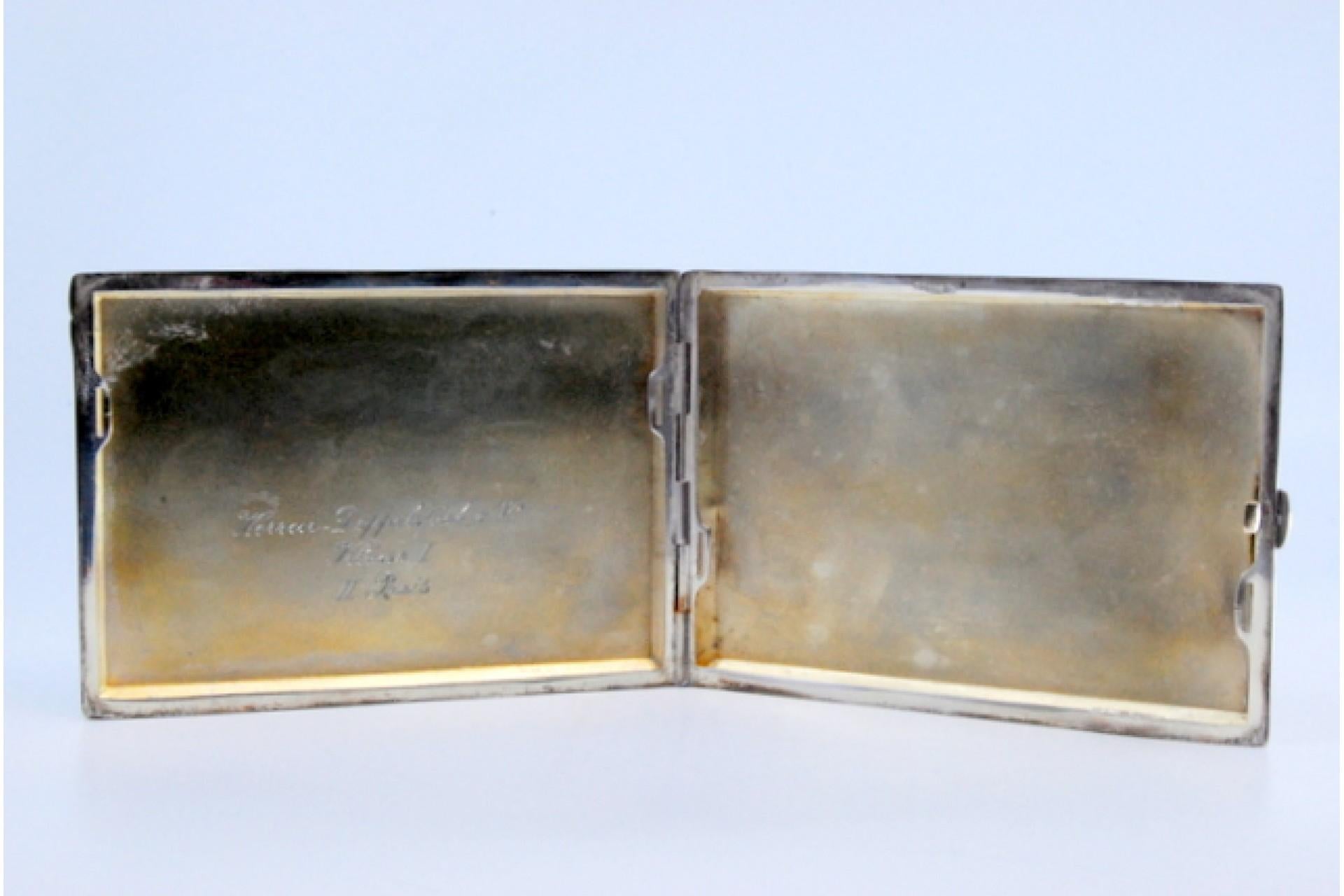 Silver Guilloche silver case with top bands and edge friezes, hinged lid For Sale