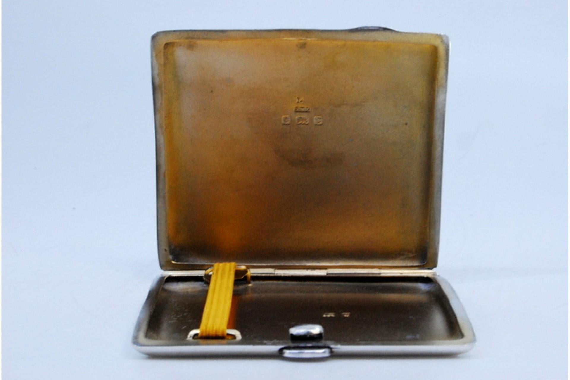 European Guilloche silver cigarette case with curved bands at the top and hinged lid For Sale