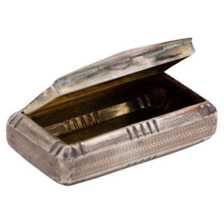 Guillochierte Schnupftabakdose aus Silber