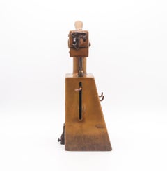 Guinco 1923 Large Table Desk Semi Automatic lighter In Solid Polished Brass