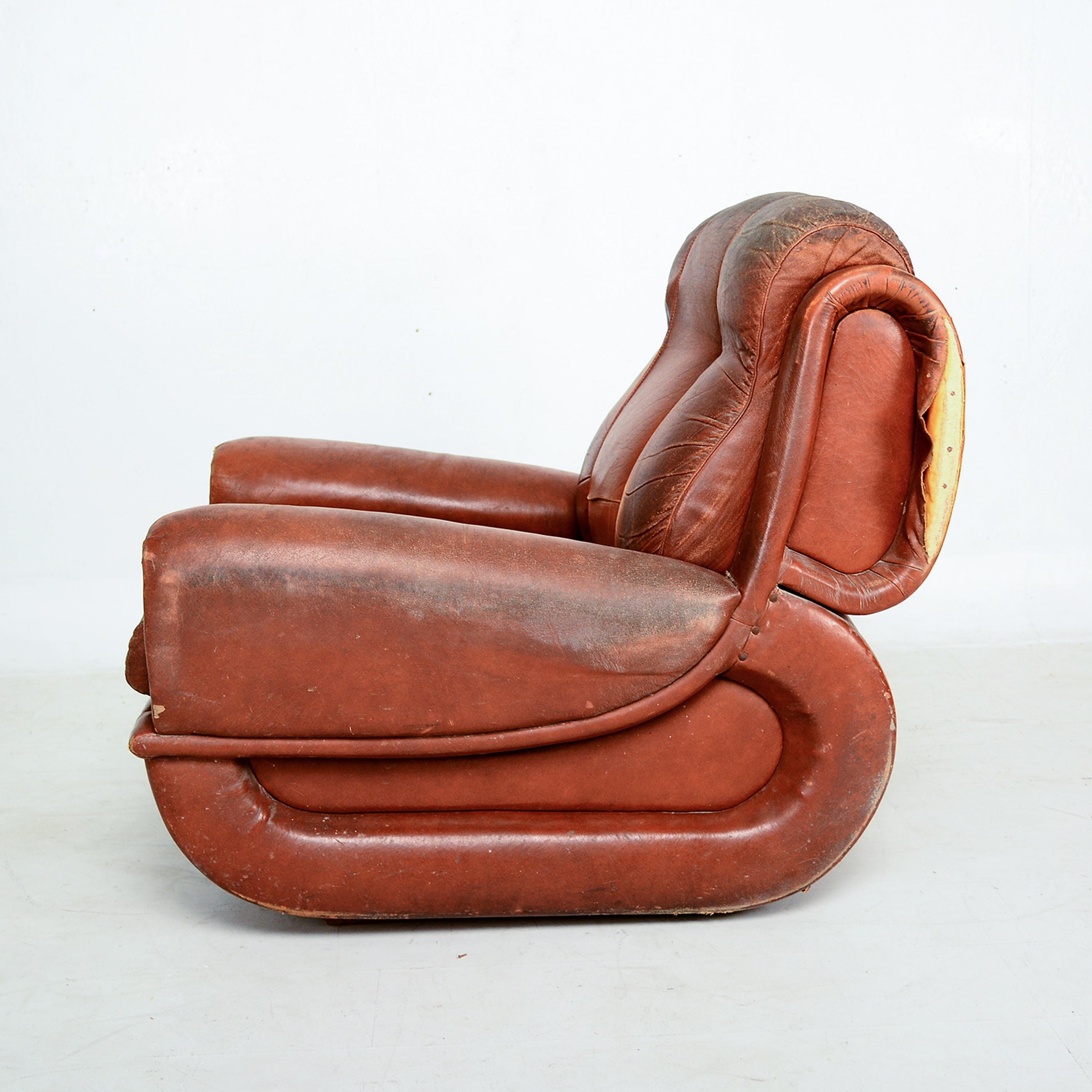 Faux Leather Guiseppe Munari for Poltrona Italian Lounge Chairs Tobacco Leather, Italy 1960s